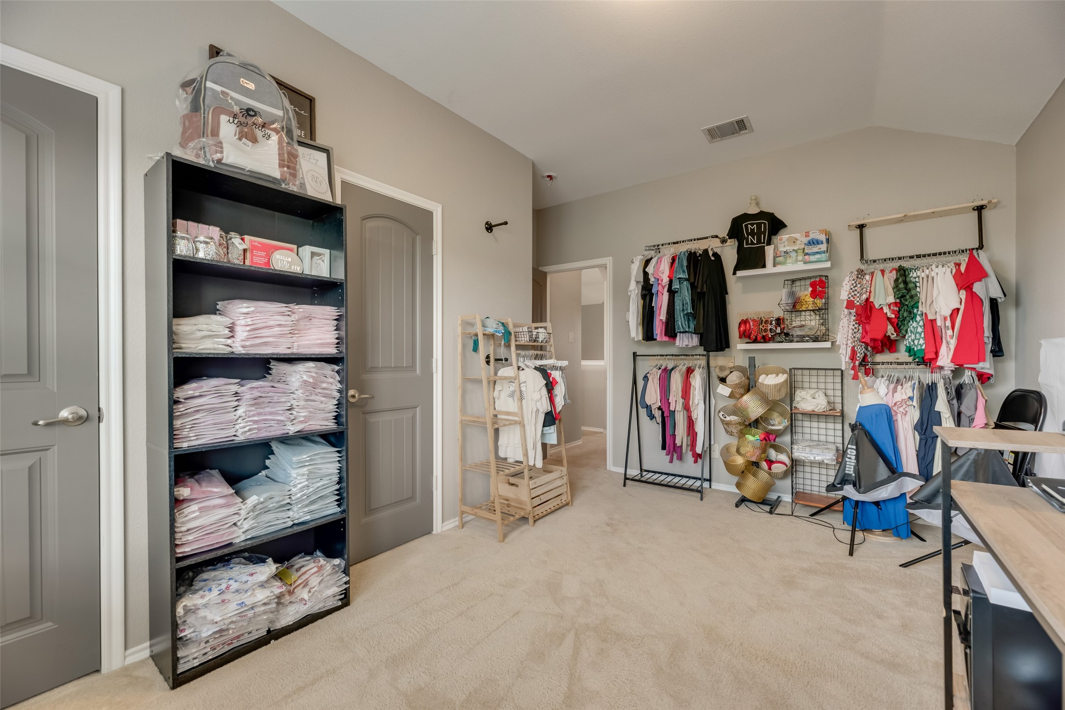 404 Fountain View Lane