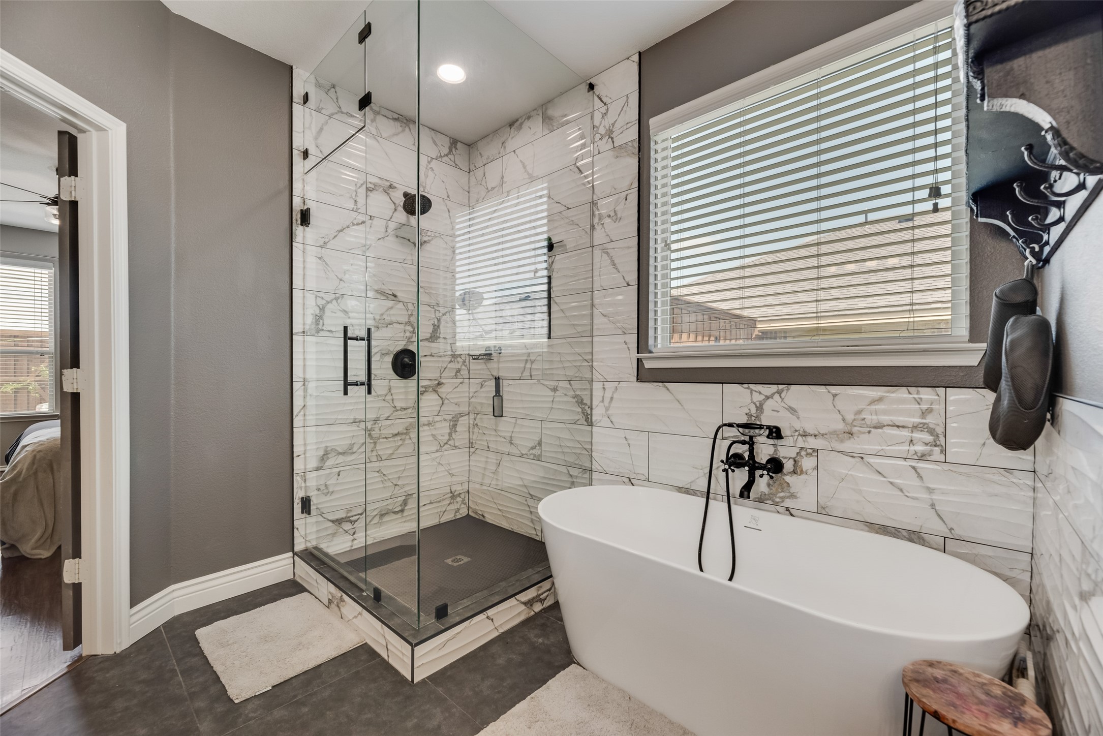 404 Fountain View Lane