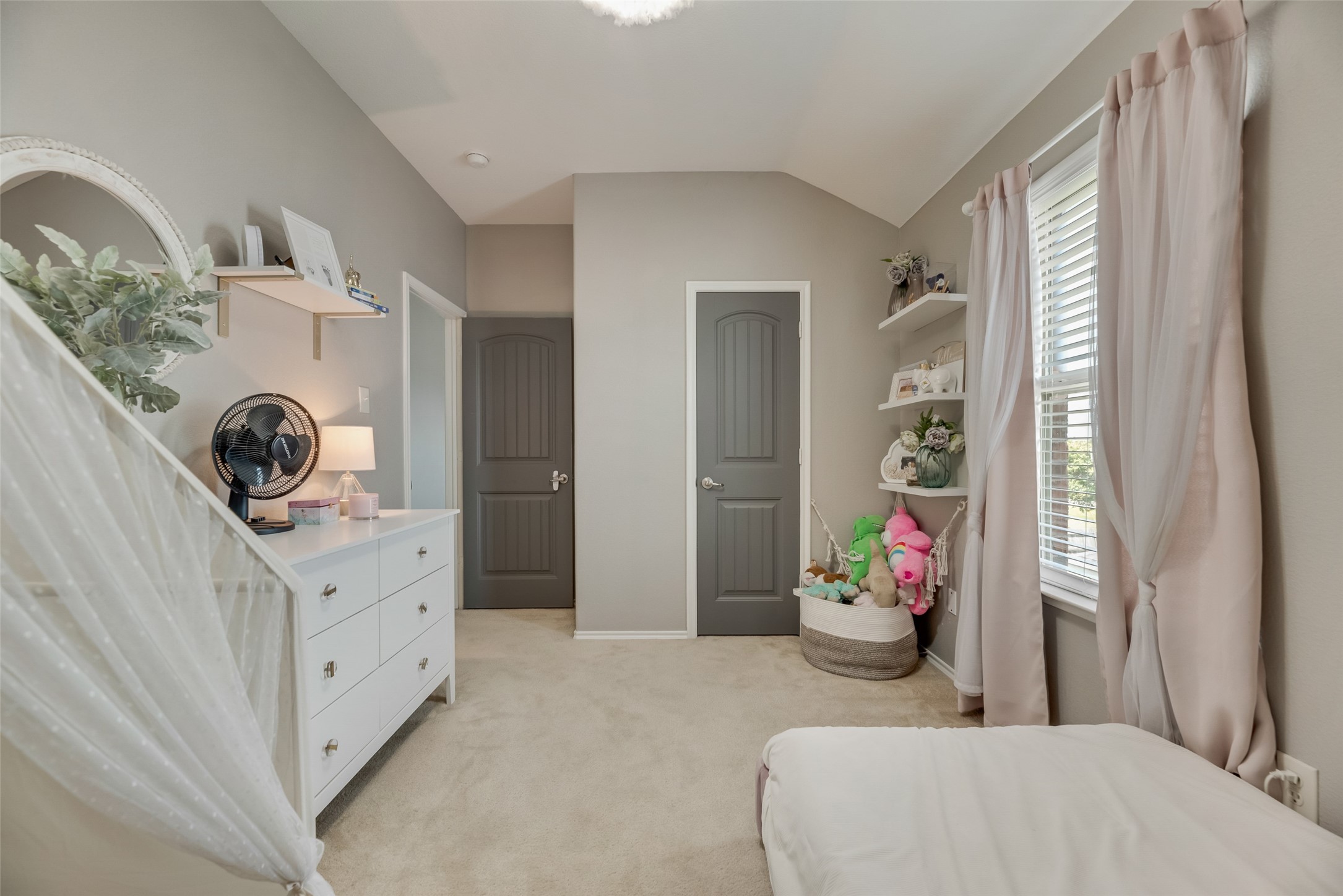 404 Fountain View Lane