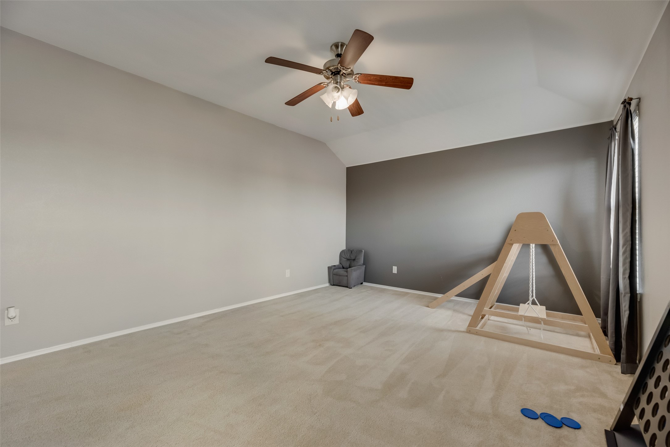 404 Fountain View Lane