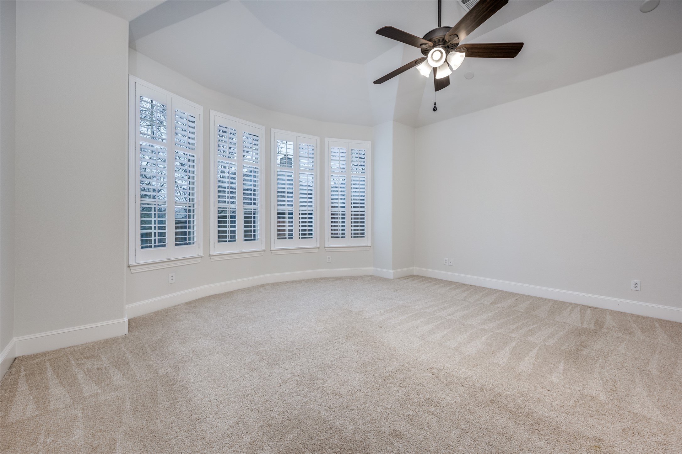 1401 Goldenrod Circle