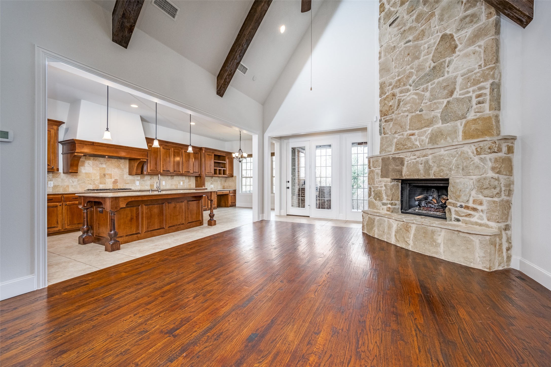 1401 Goldenrod Circle