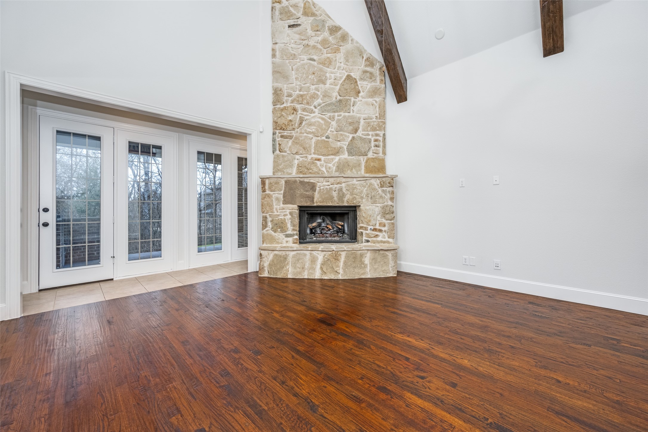 1401 Goldenrod Circle