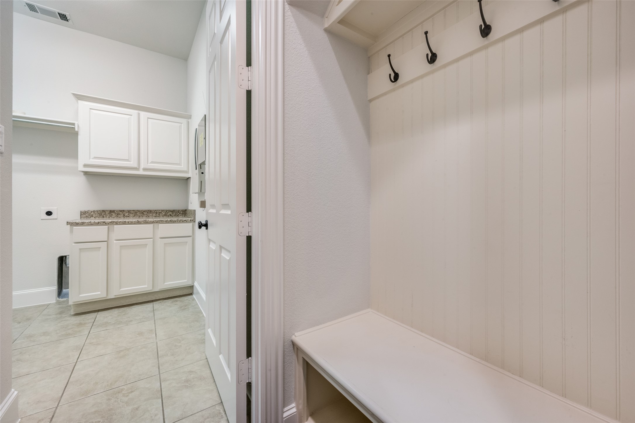 1401 Goldenrod Circle