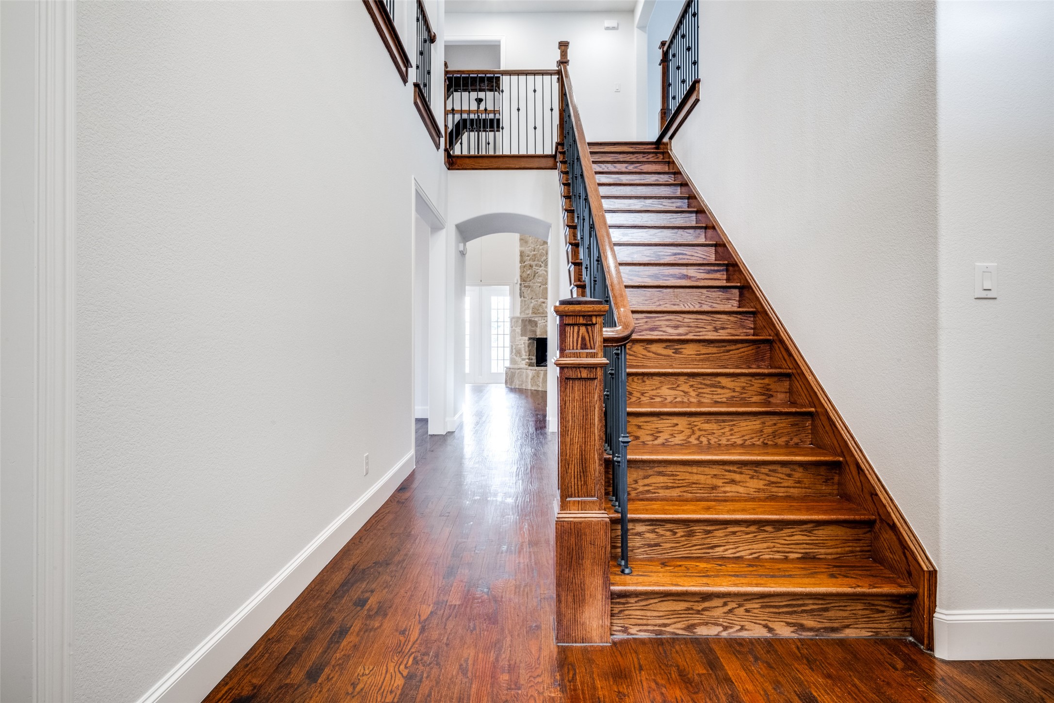 1401 Goldenrod Circle