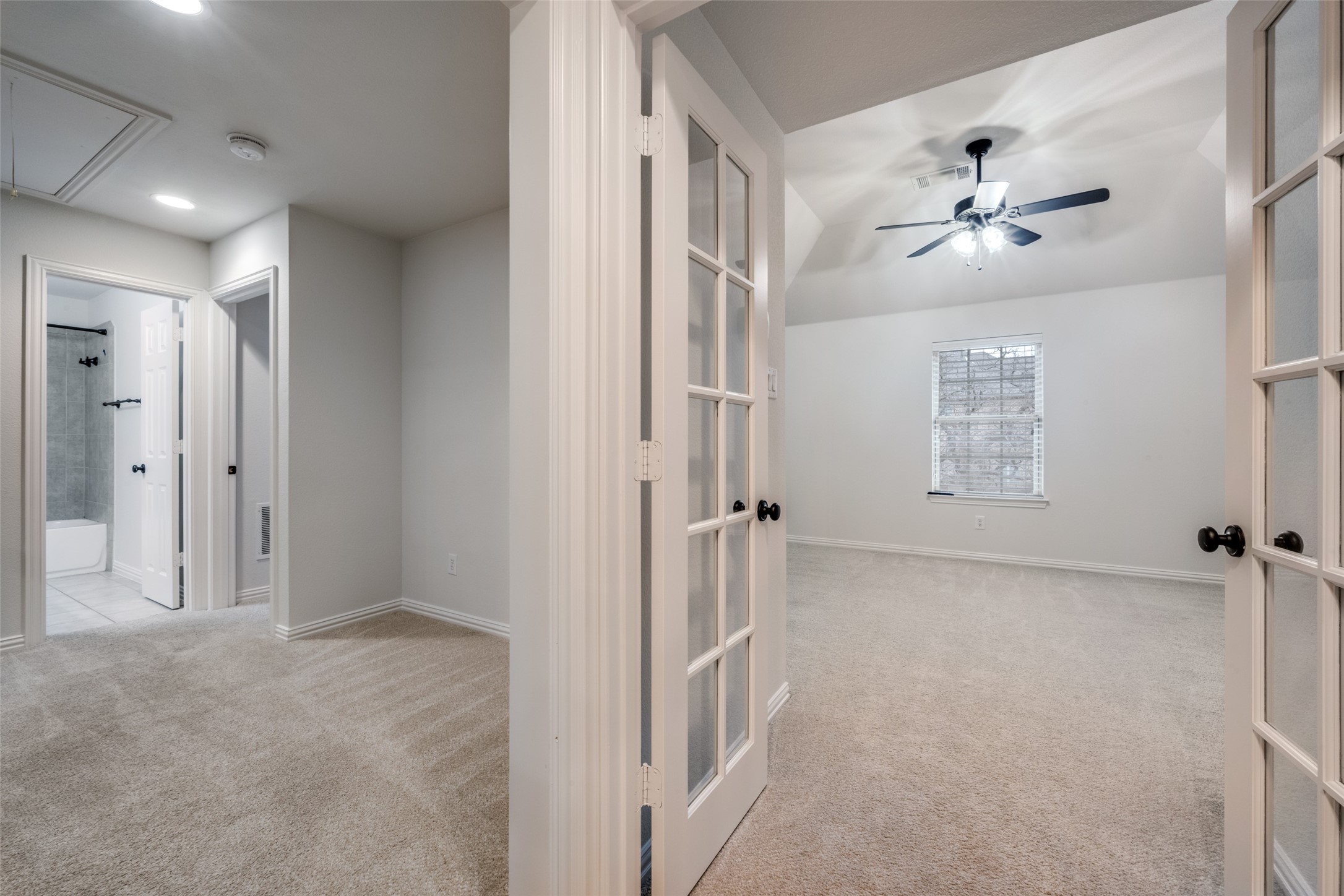 1401 Goldenrod Circle