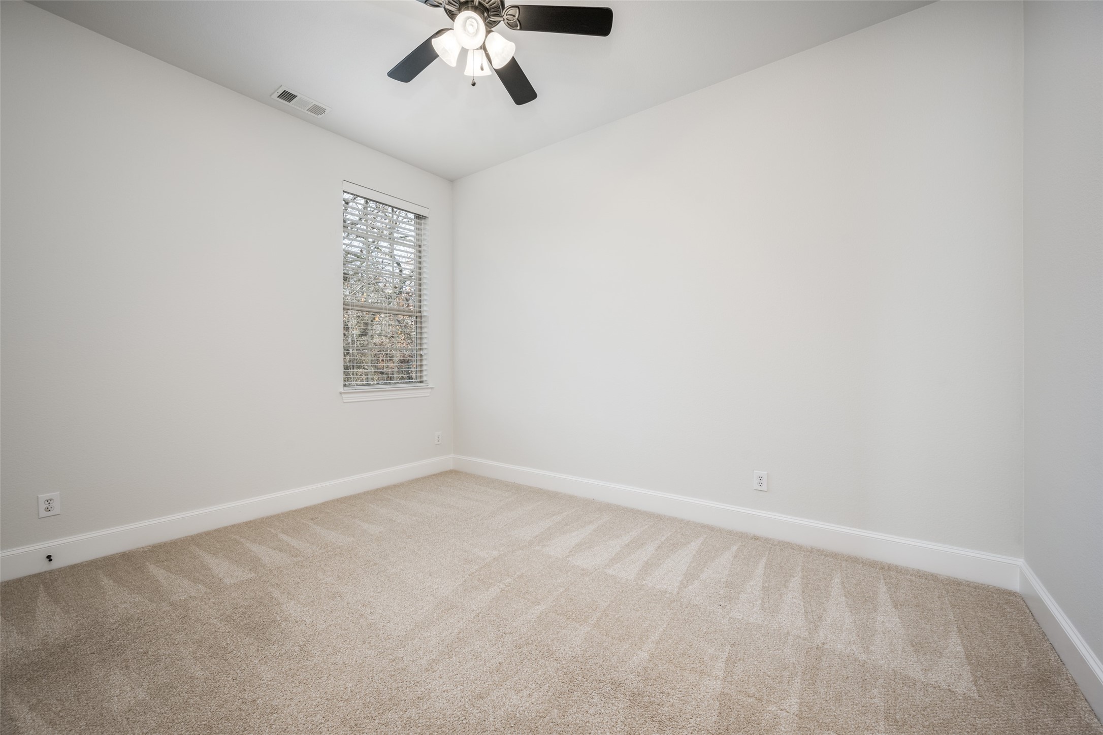 1401 Goldenrod Circle