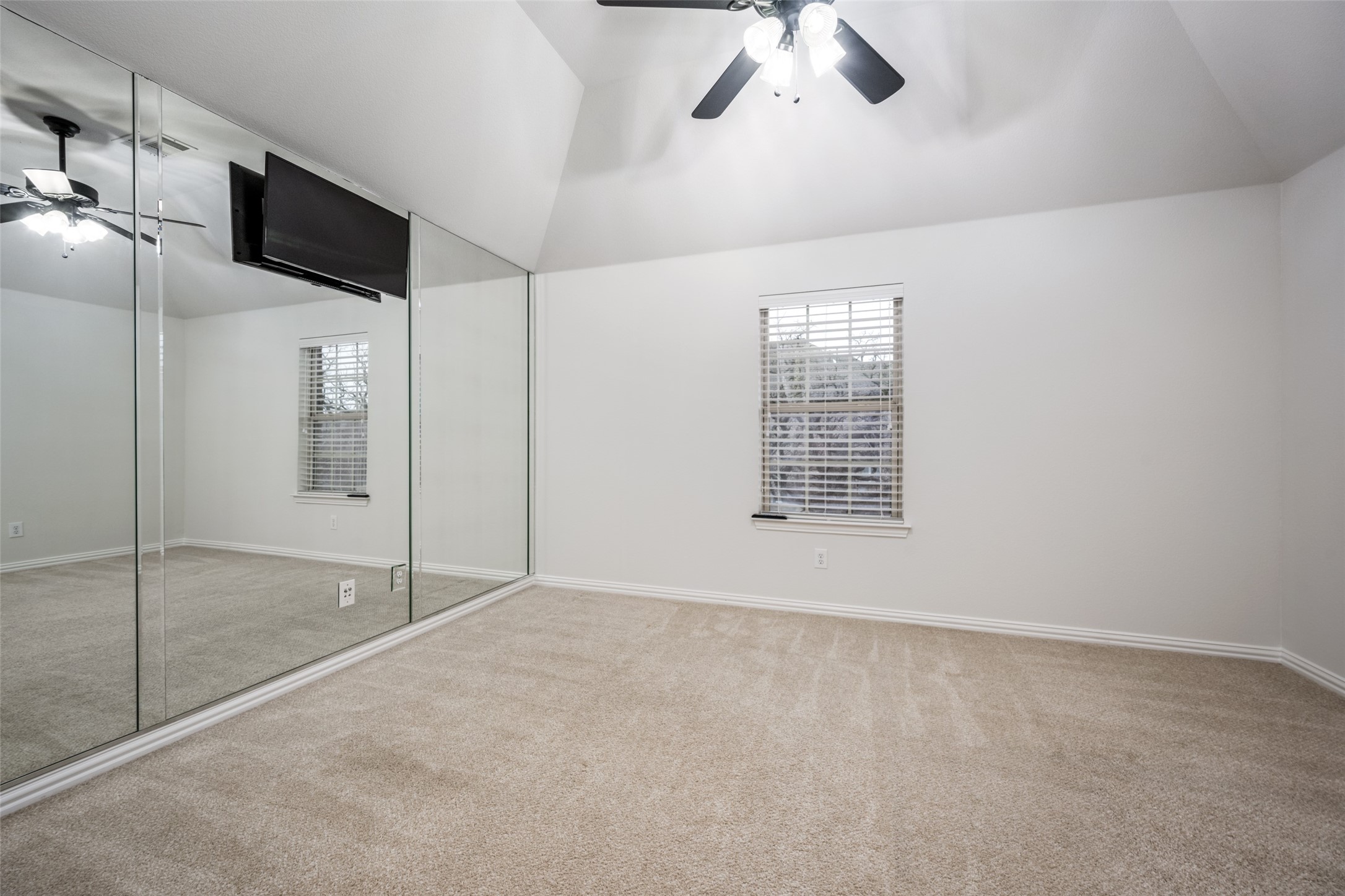 1401 Goldenrod Circle