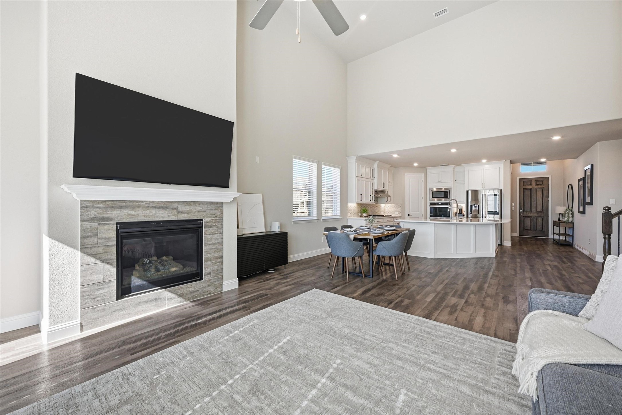 2551 Canary Grass Lane