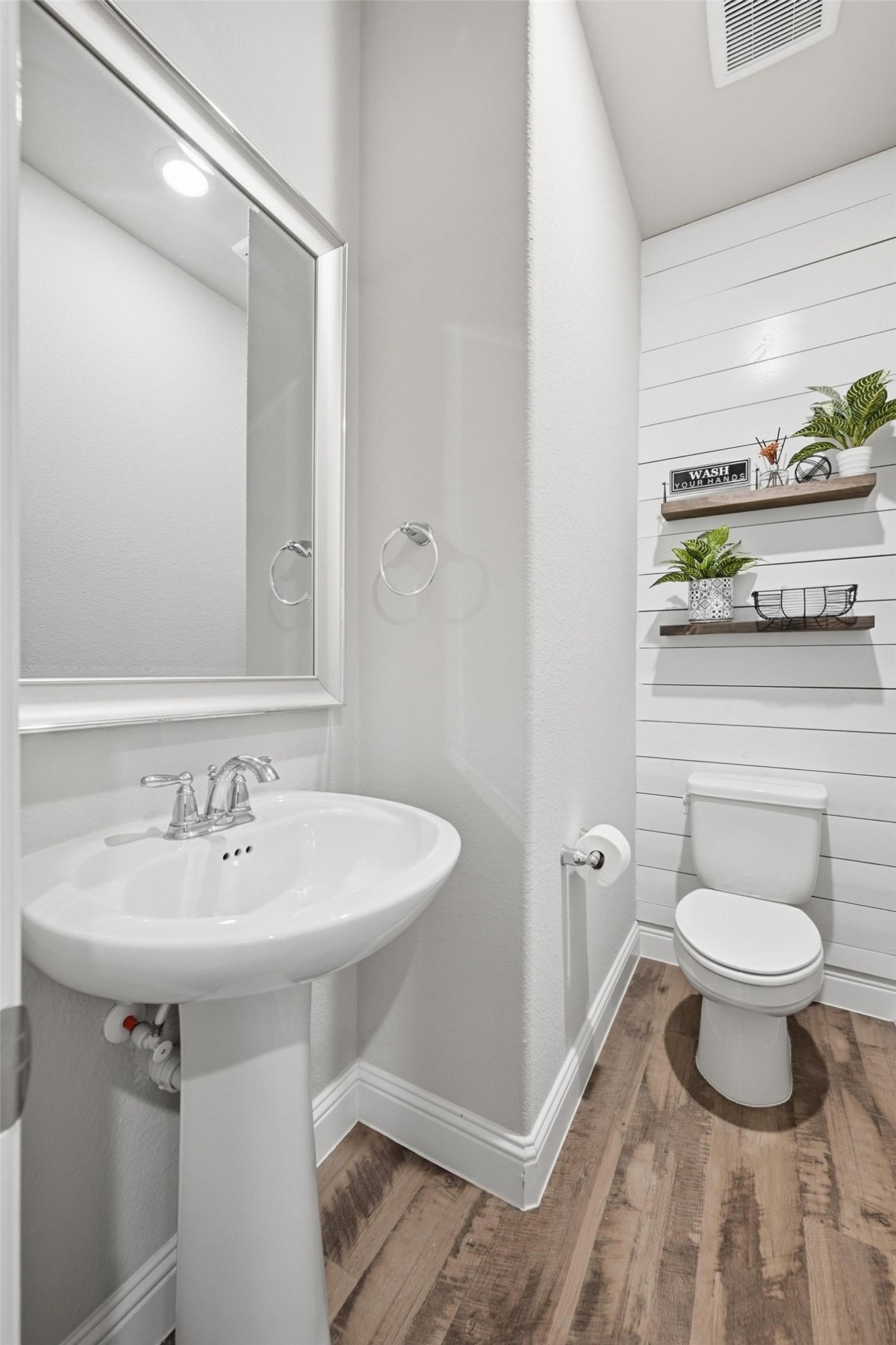 2551 Canary Grass Lane