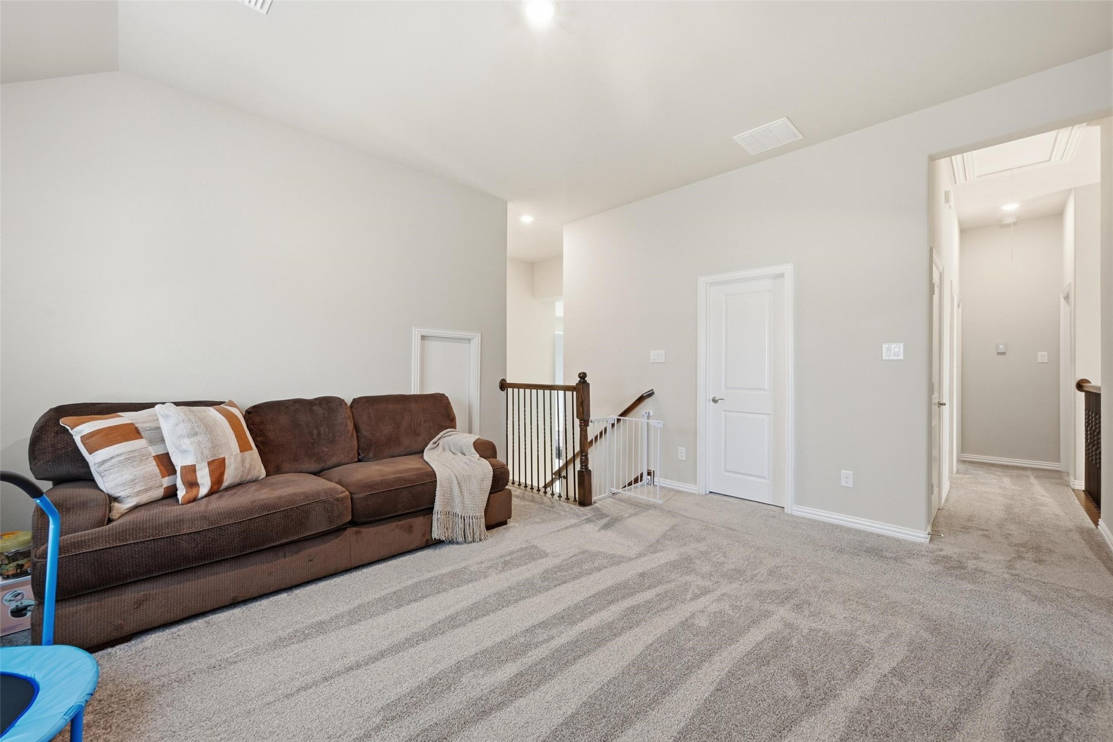 2551 Canary Grass Lane