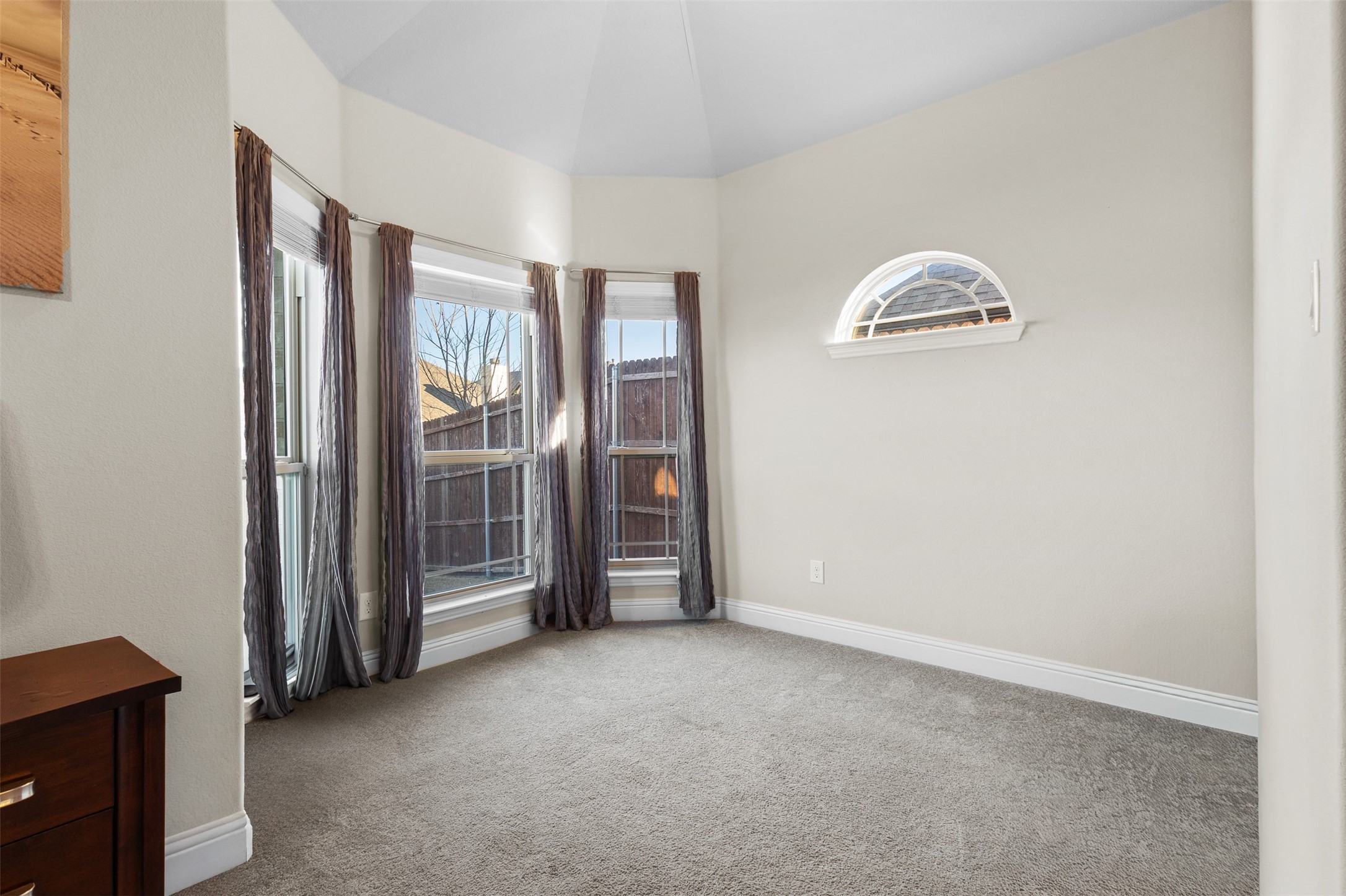 2614 Fair Oaks Avenue