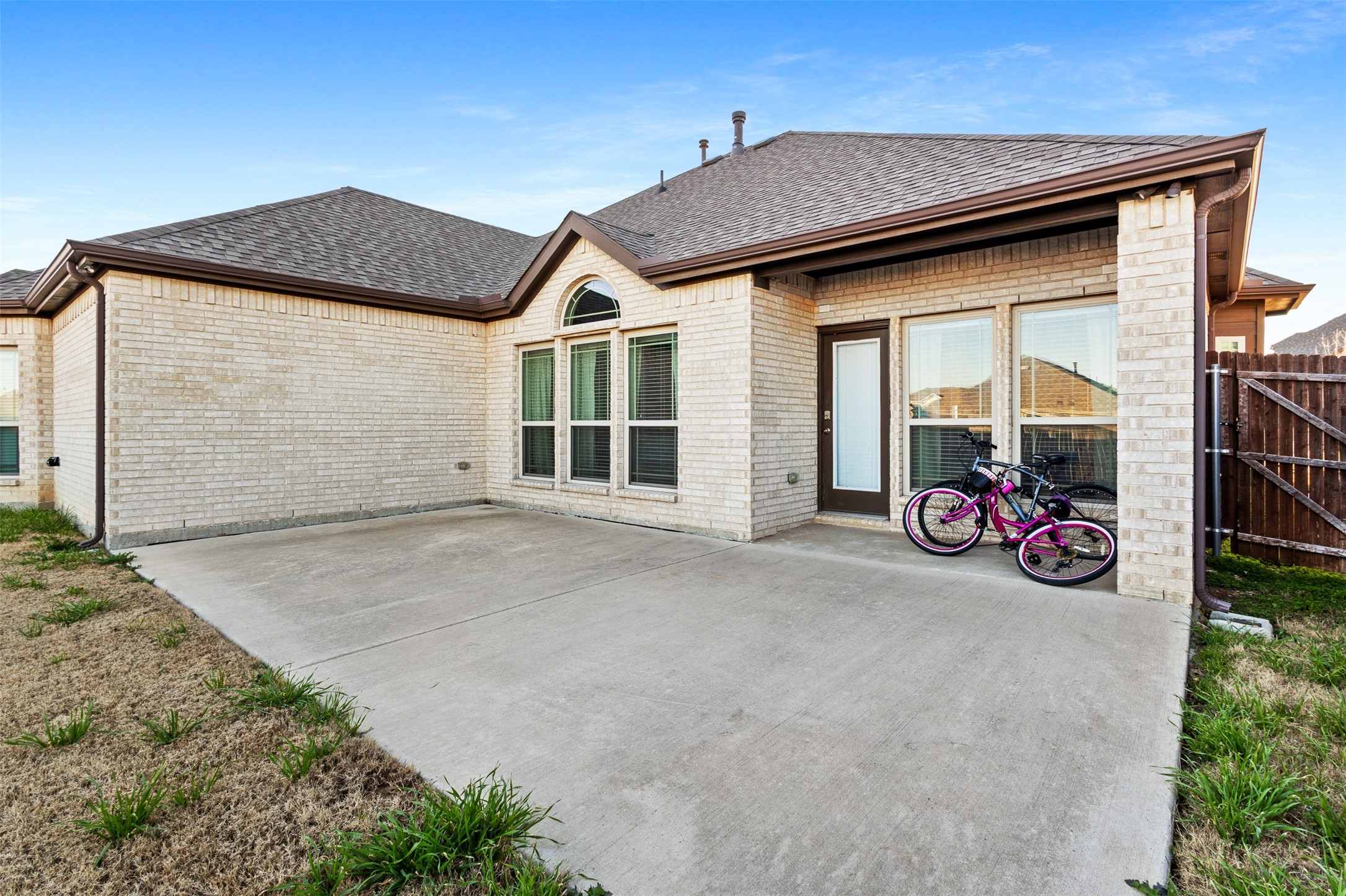 2614 Fair Oaks Avenue