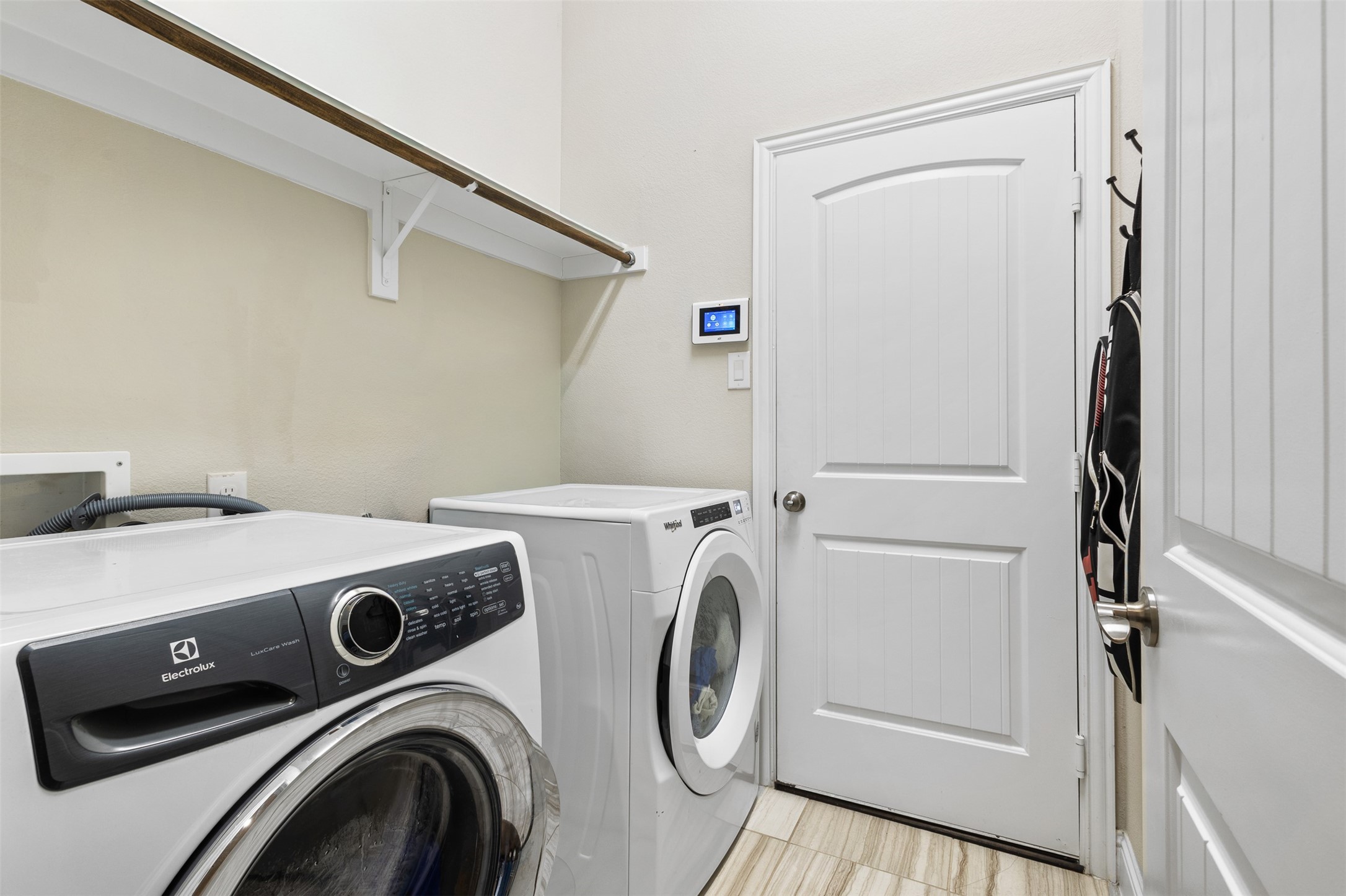 2614 Fair Oaks Avenue