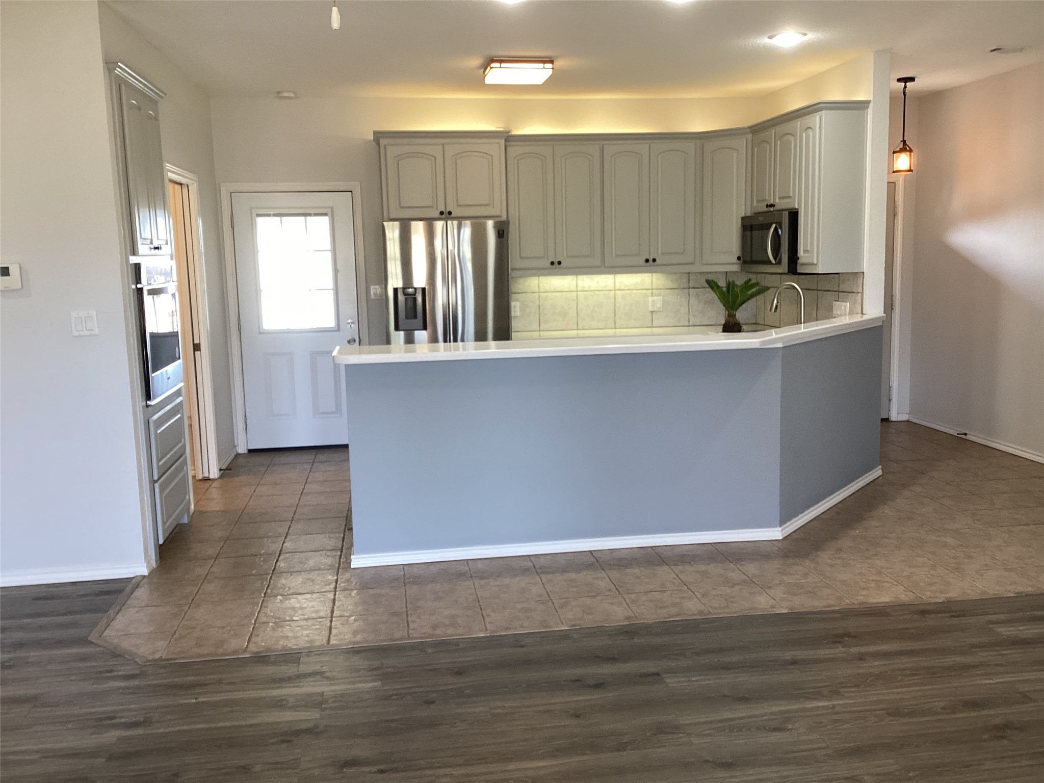 6507 Shadowview Court