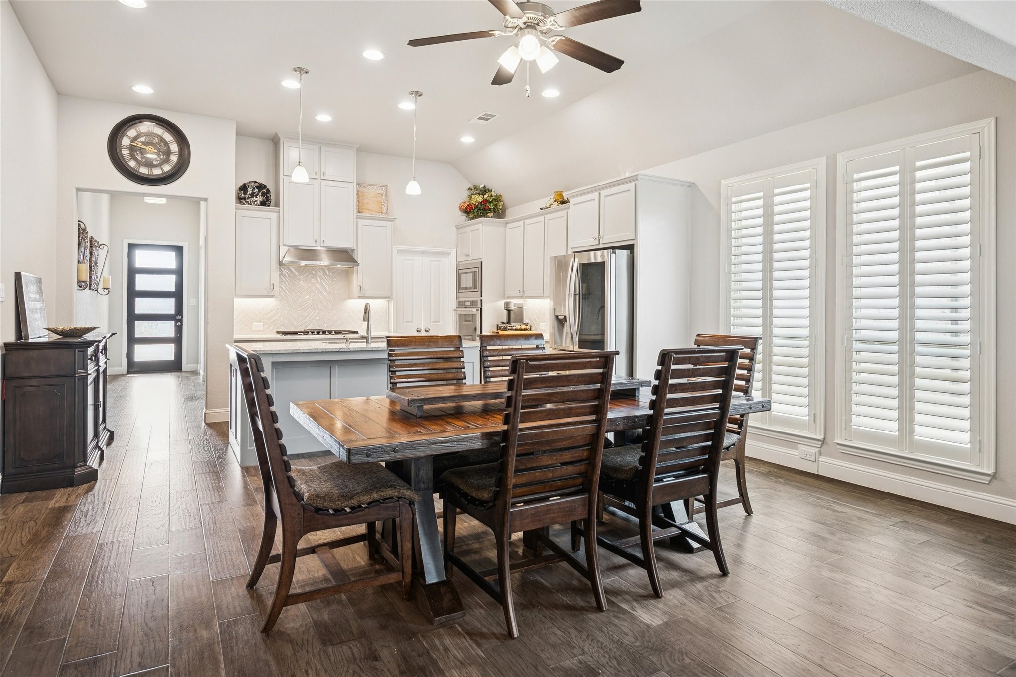 6566 Palo Alto Street