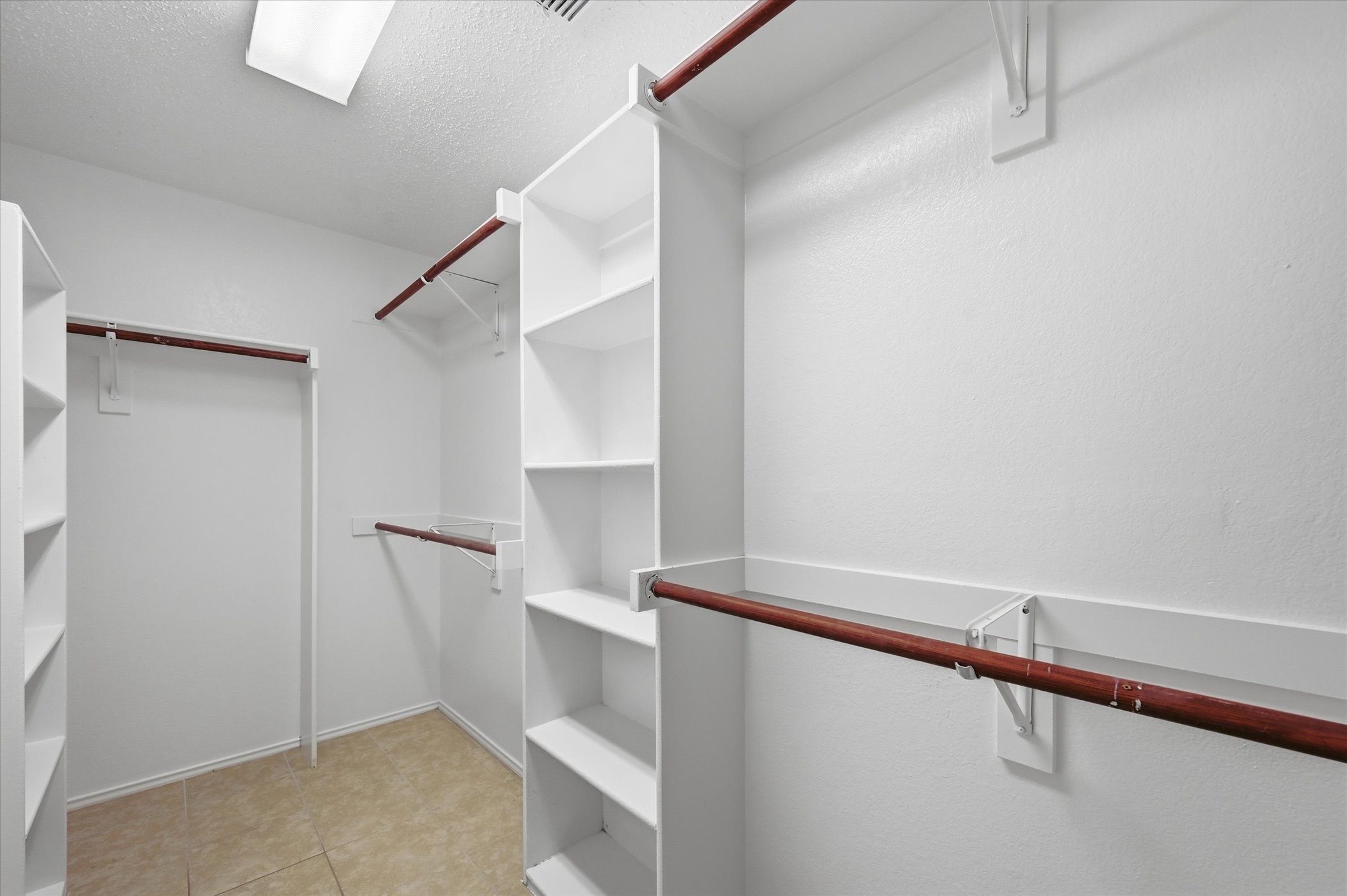 1423 Winterwood Drive