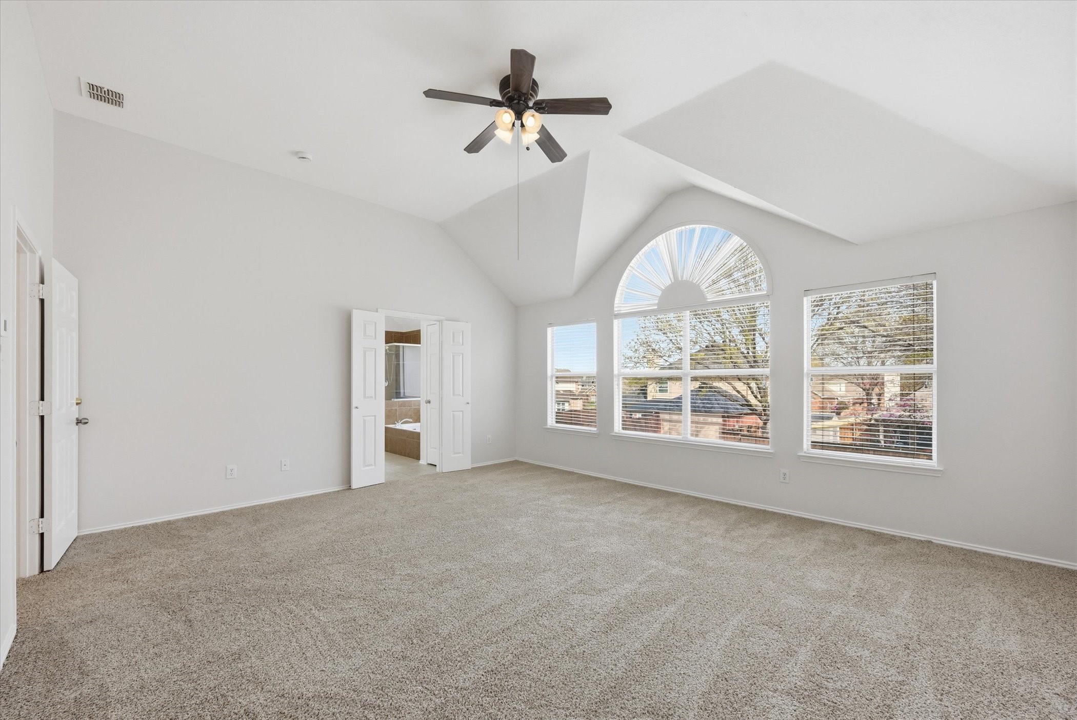 1423 Winterwood Drive