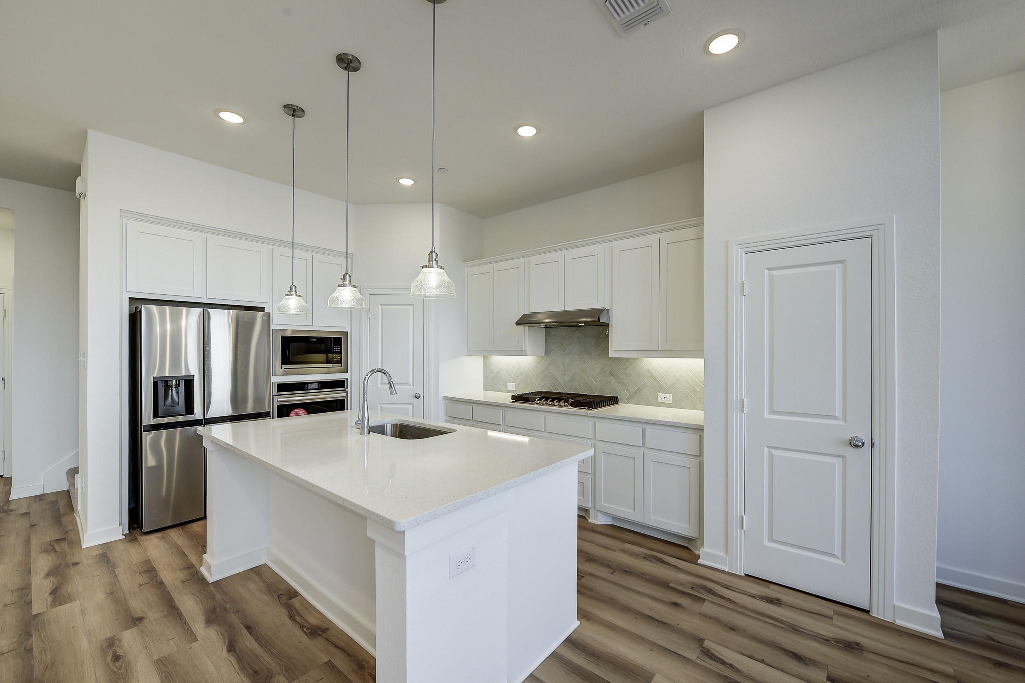 3708 Queen Road