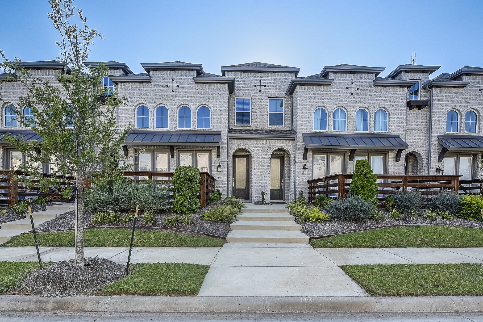 3708 Queen Road