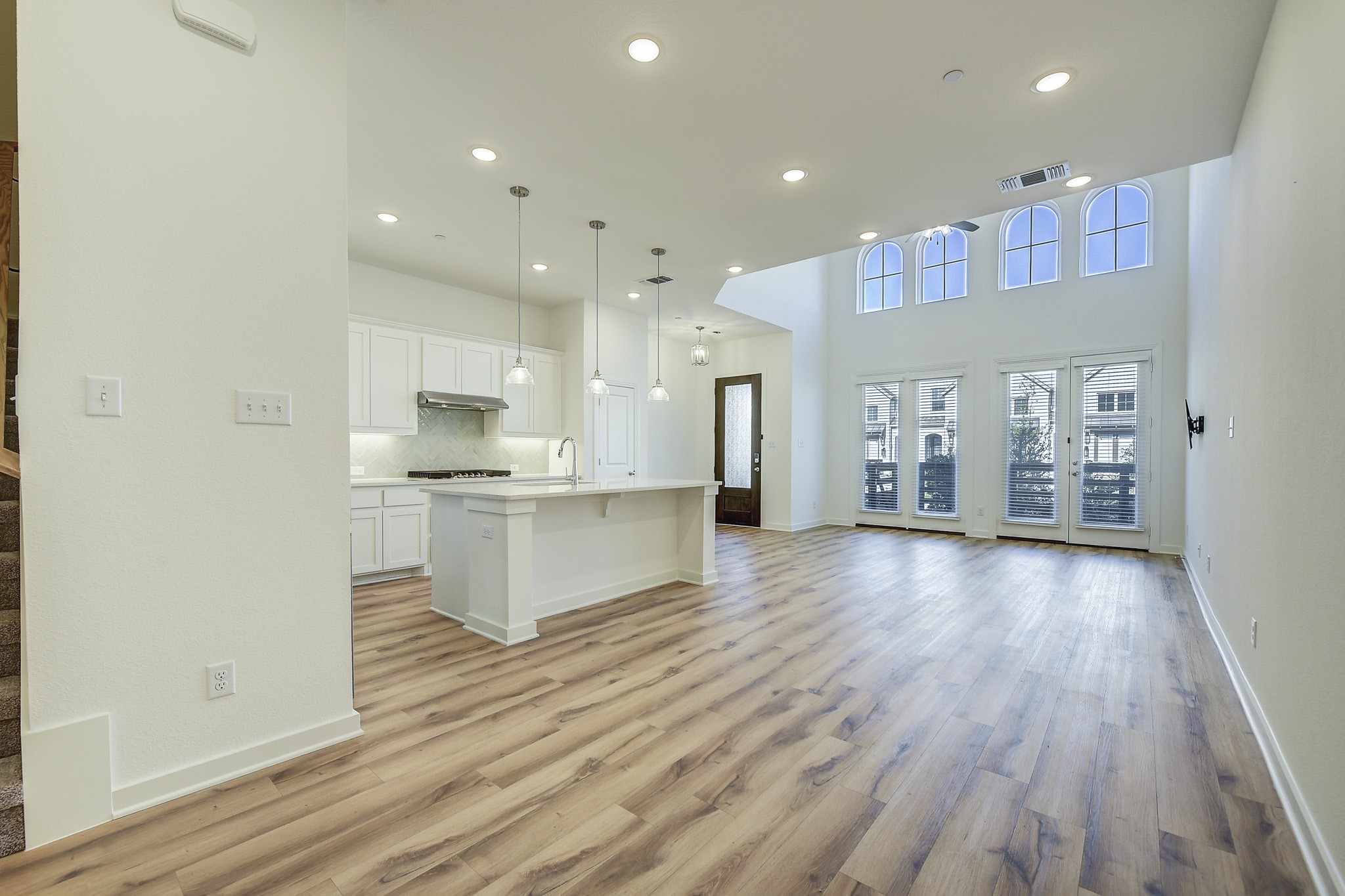 3708 Queen Road