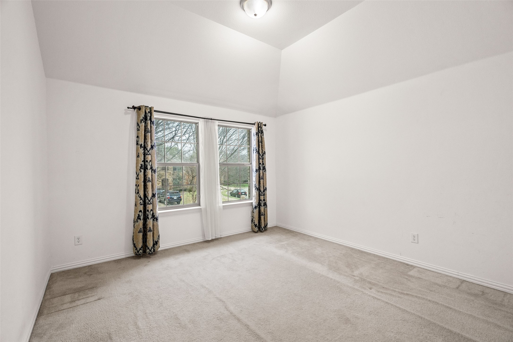 4519 Forest Bend Court