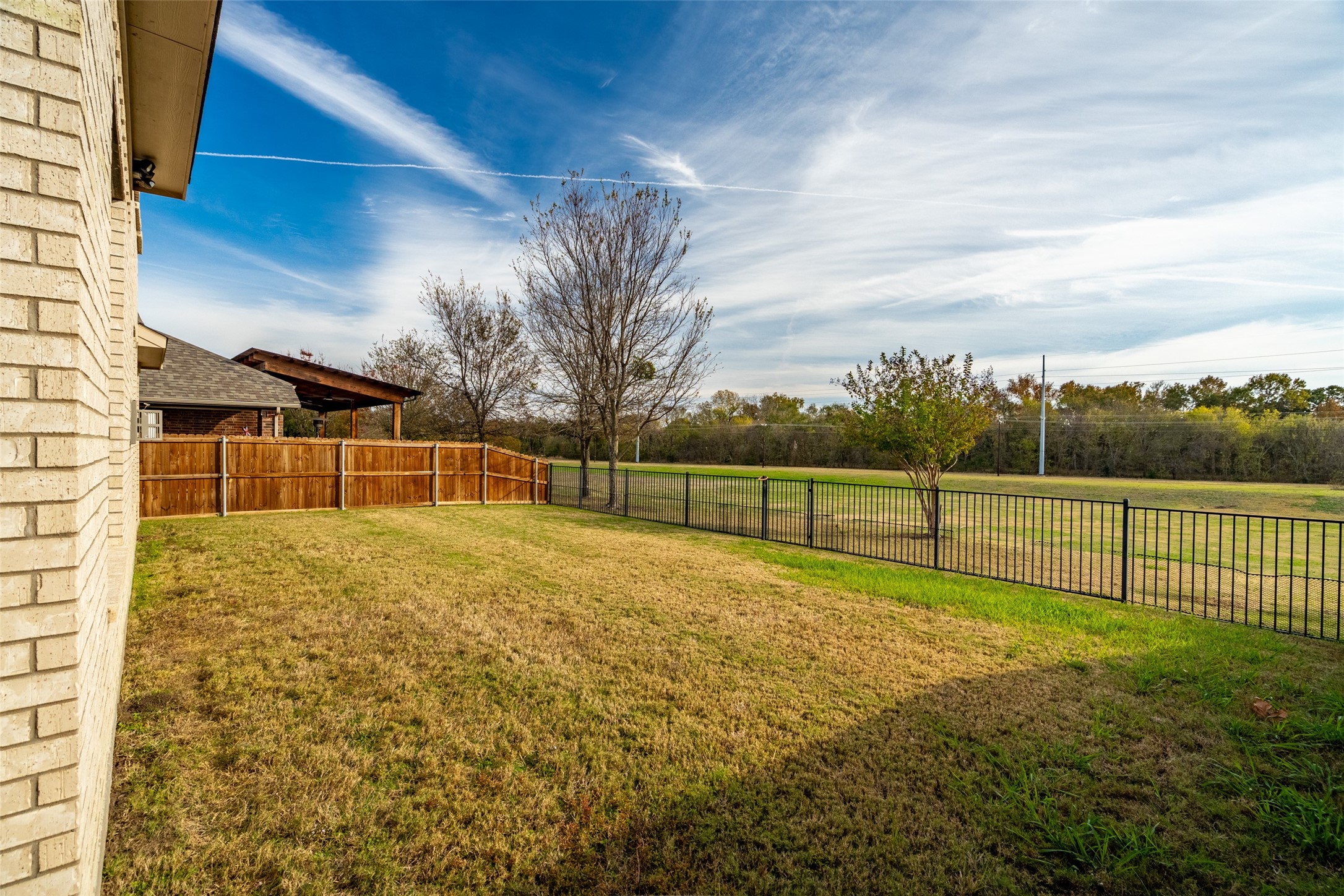 4519 Forest Bend Court