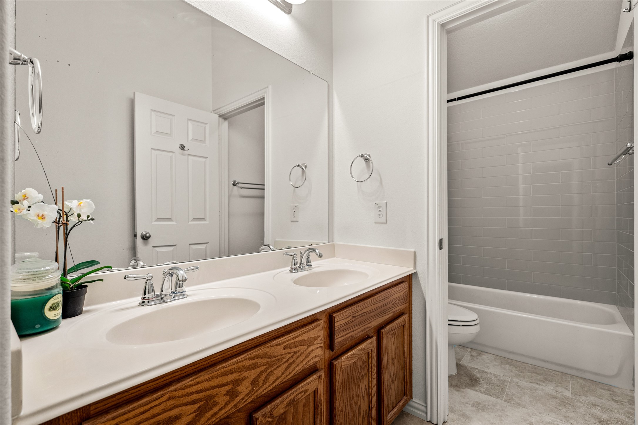 4519 Forest Bend Court