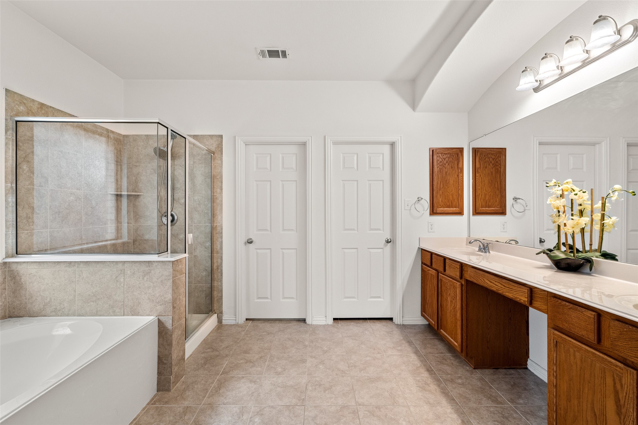 4519 Forest Bend Court