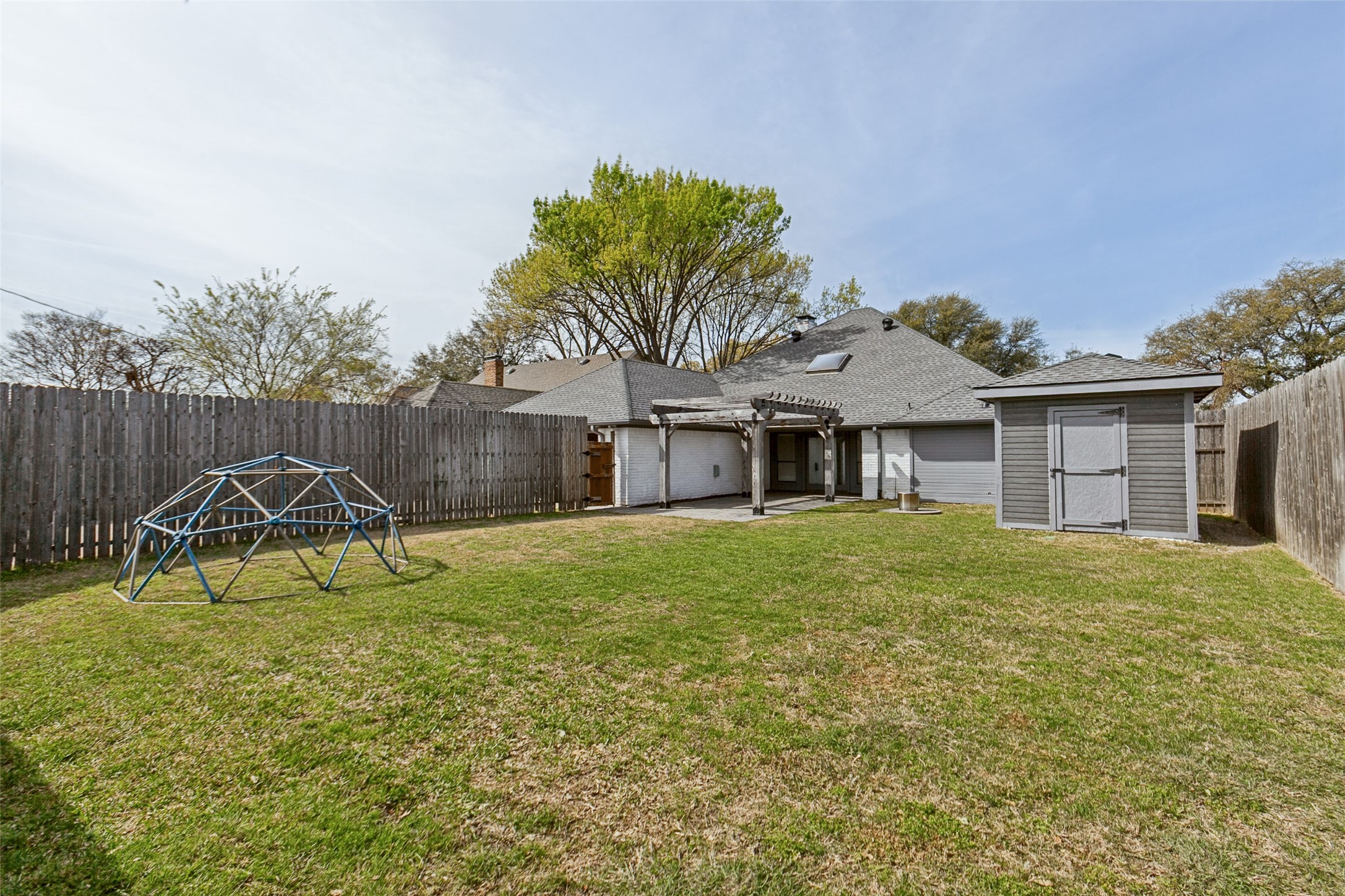 10220 Shadow Way