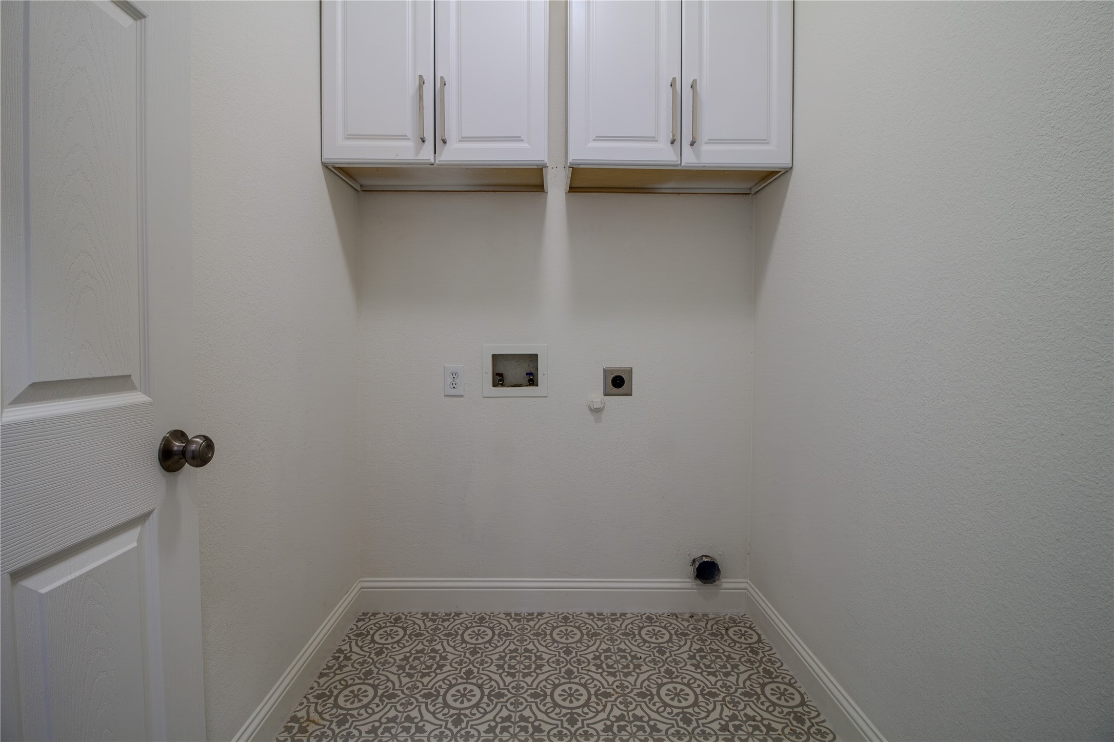 5921 Hidden Pine Lane