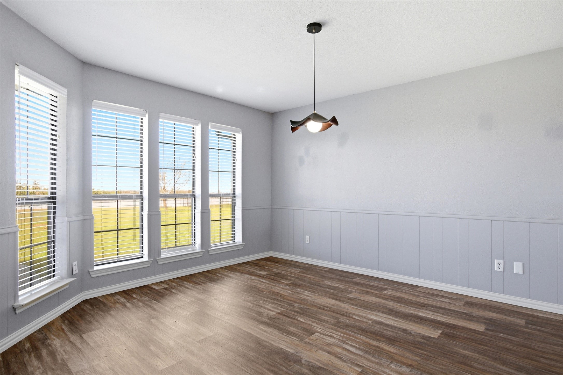 1213 Marilyn Jayne Drive