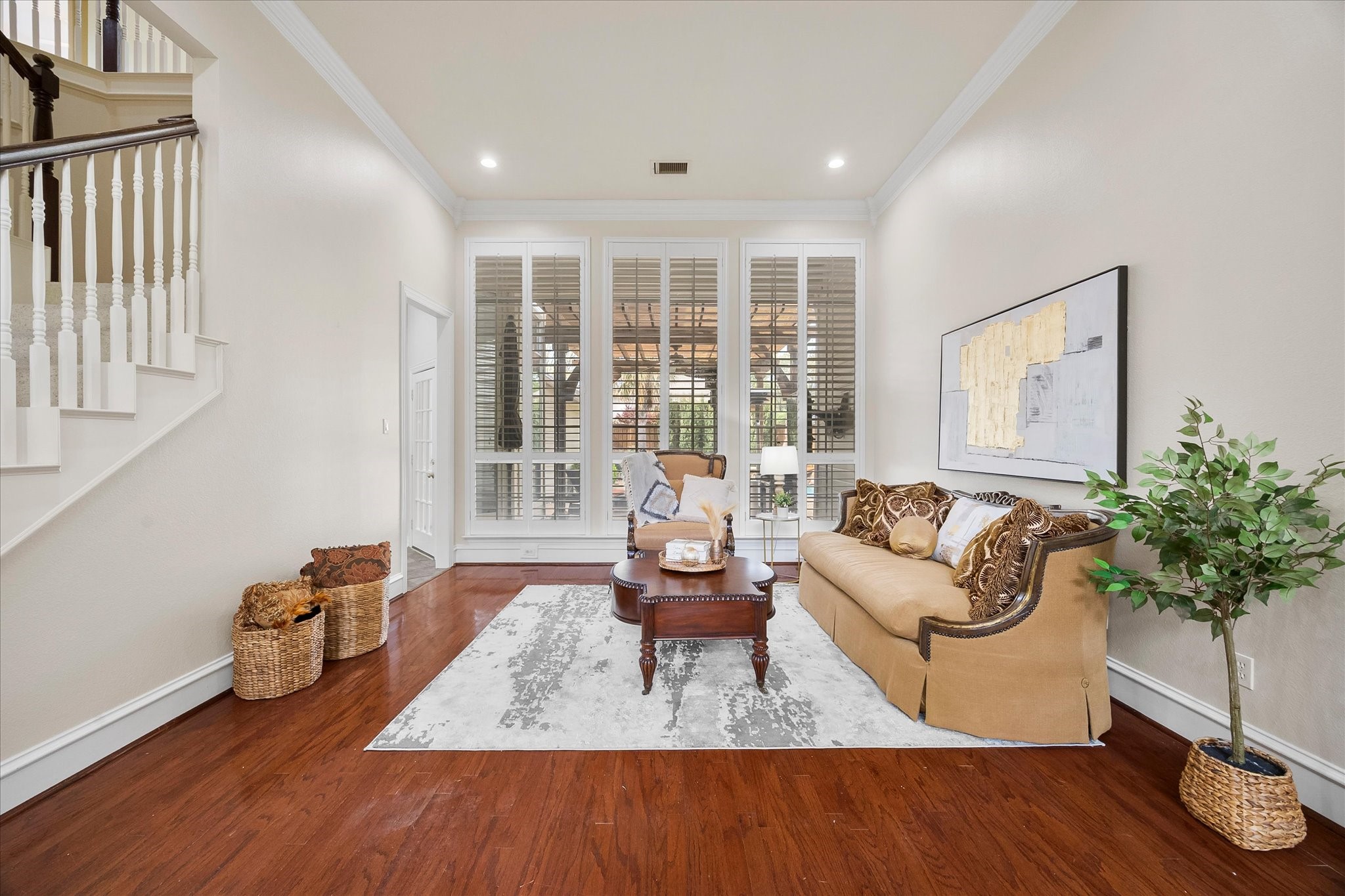 3609 Ellington Drive