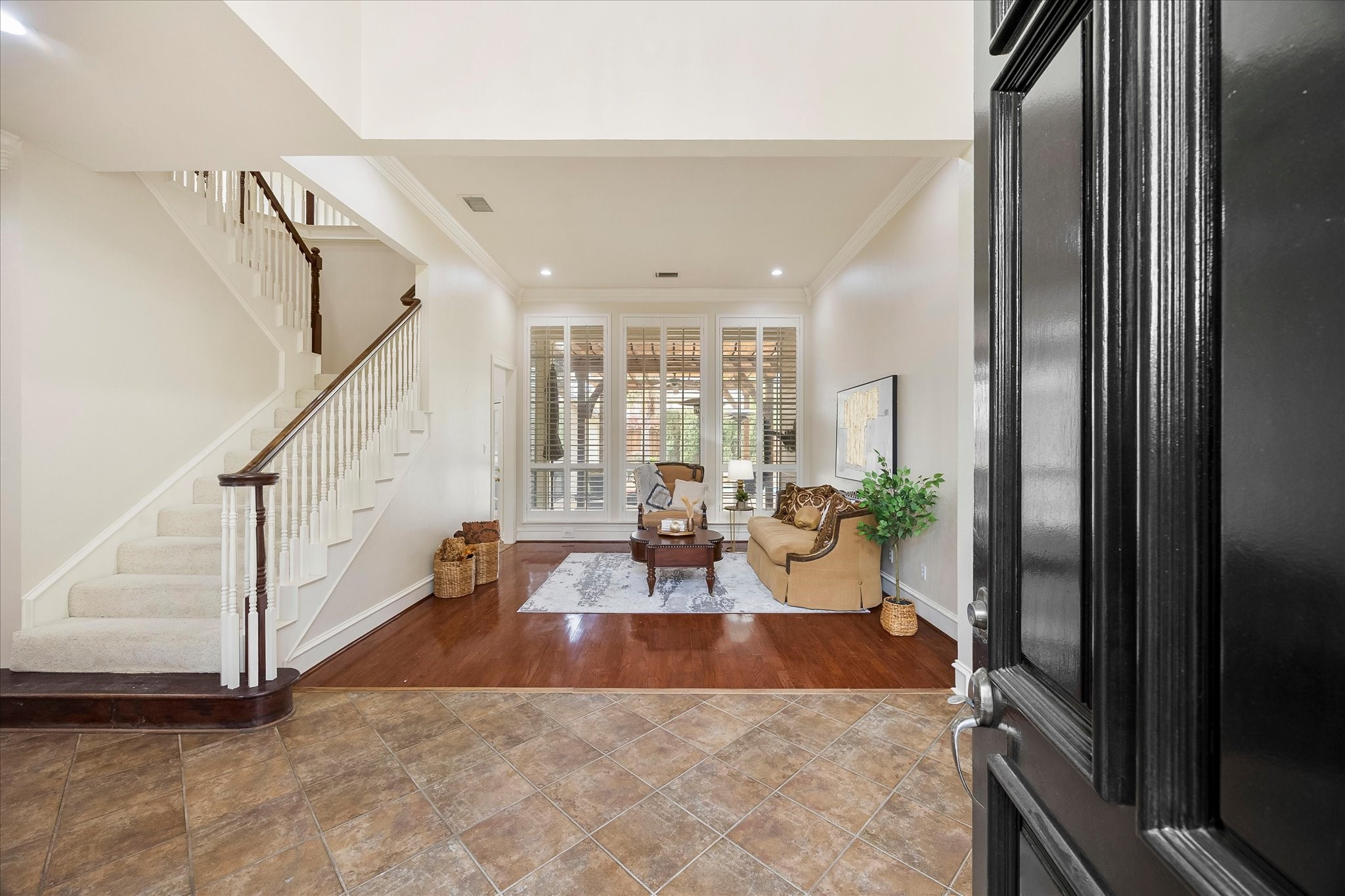 3609 Ellington Drive