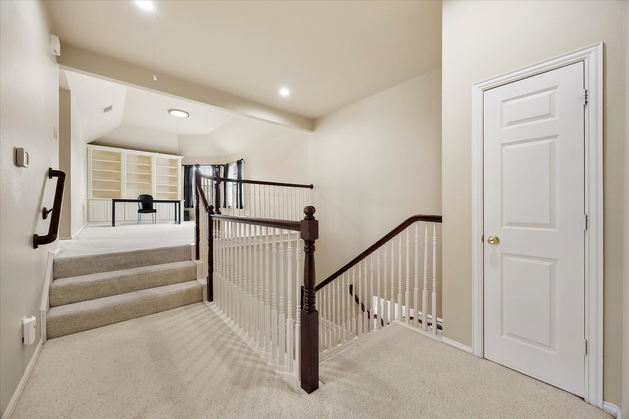 3609 Ellington Drive