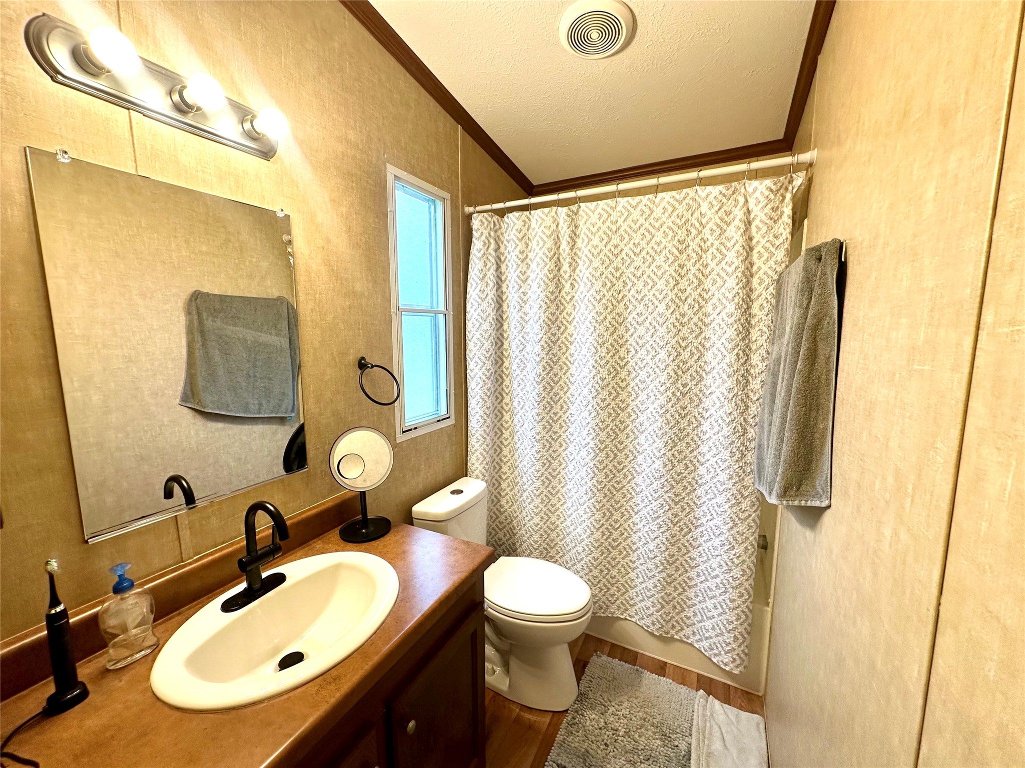 219 County Road 2723