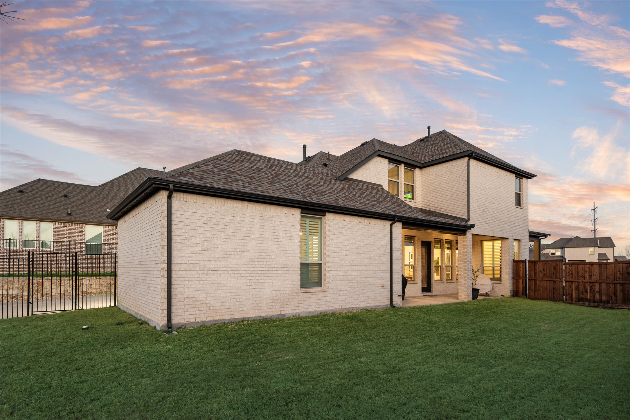 1054 Maer Drive