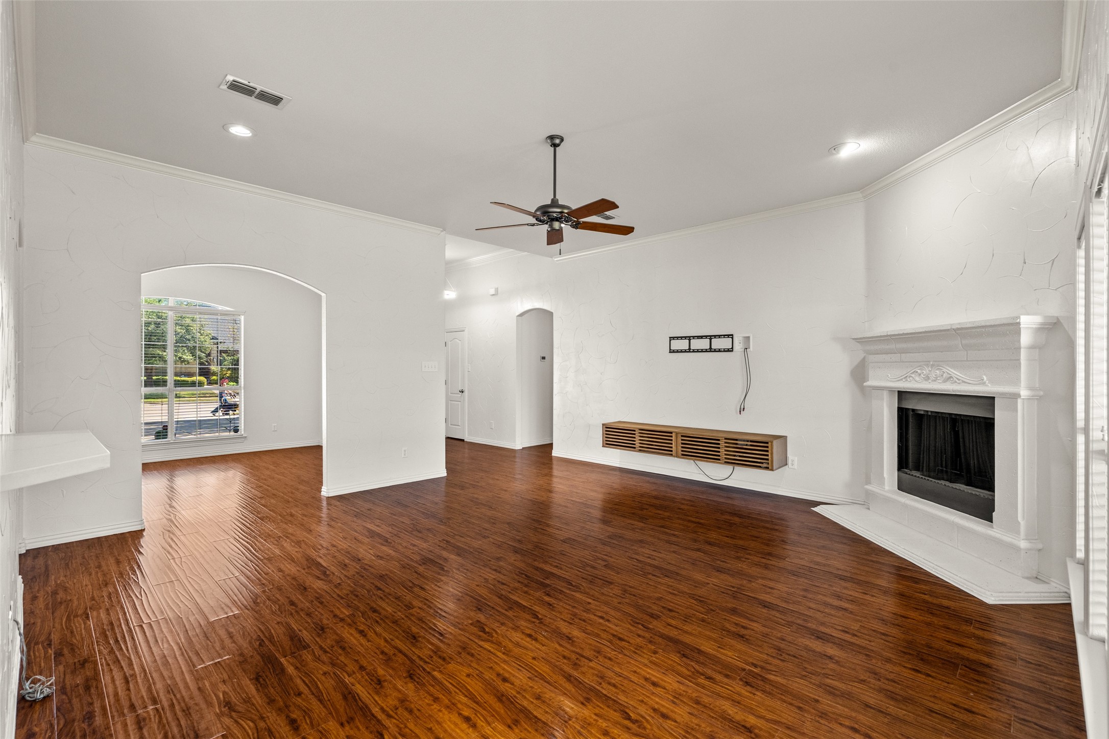 7033 Ridge Crest Drive