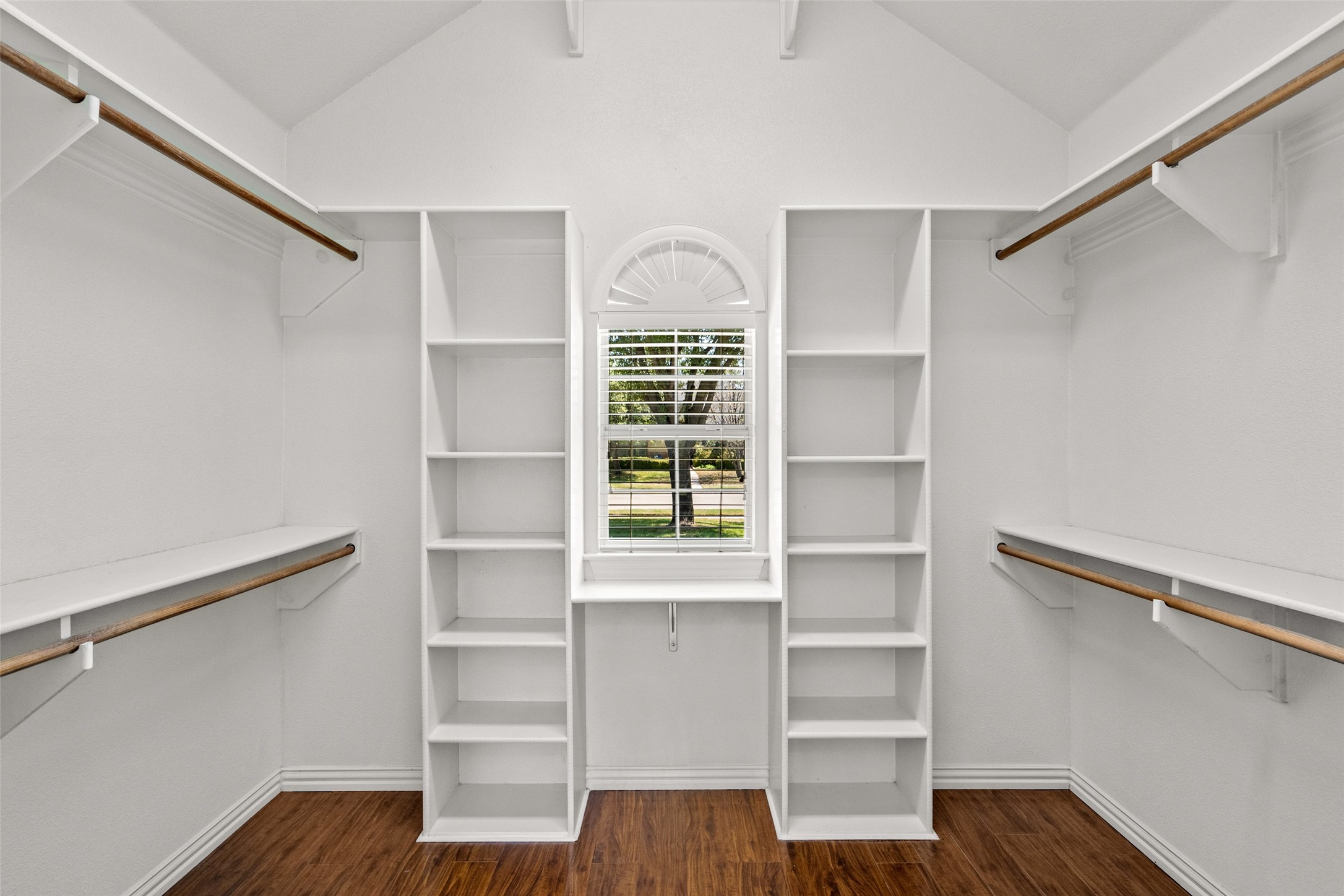 7033 Ridge Crest Drive