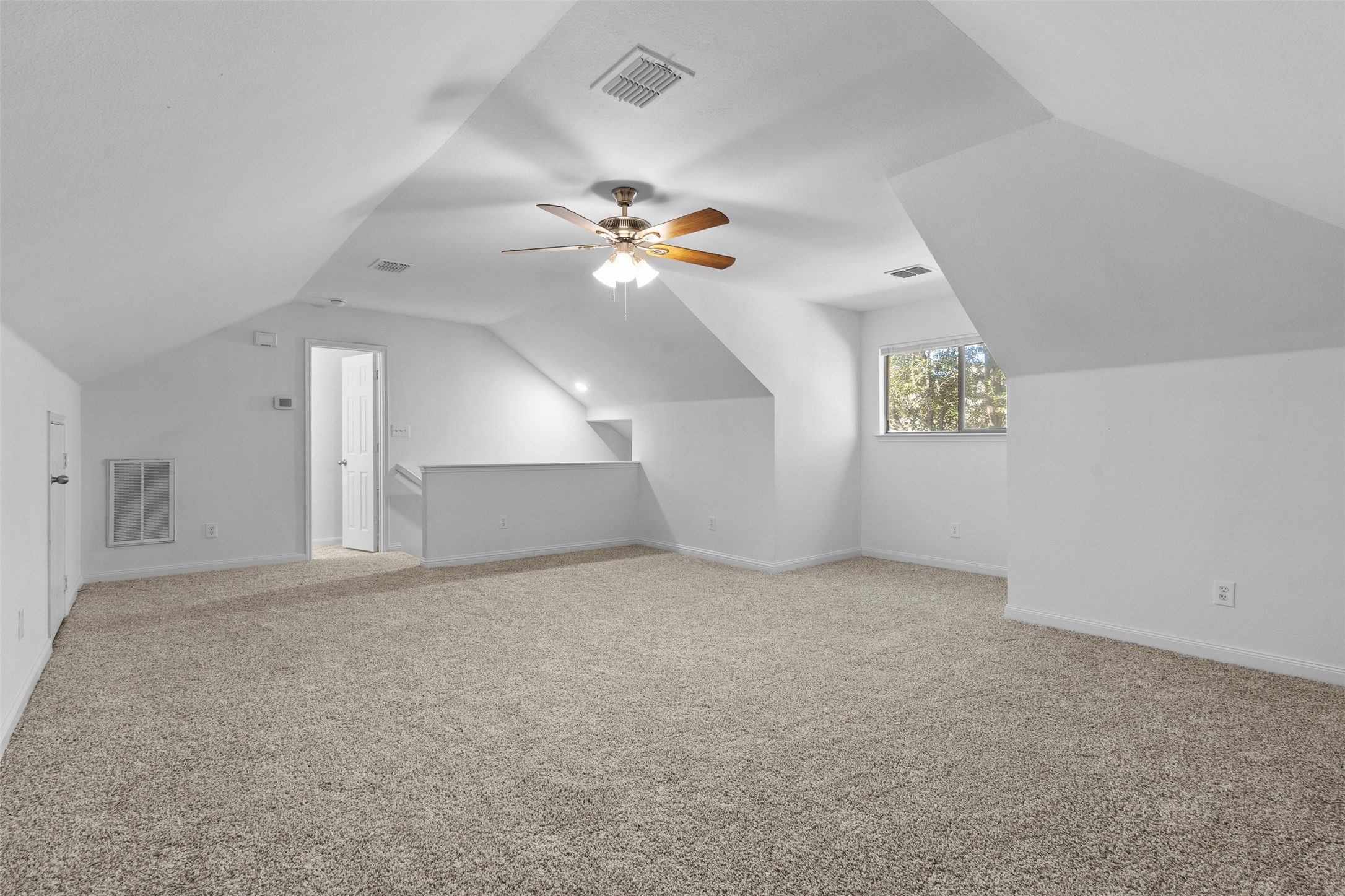 6136 Lochmoor Drive