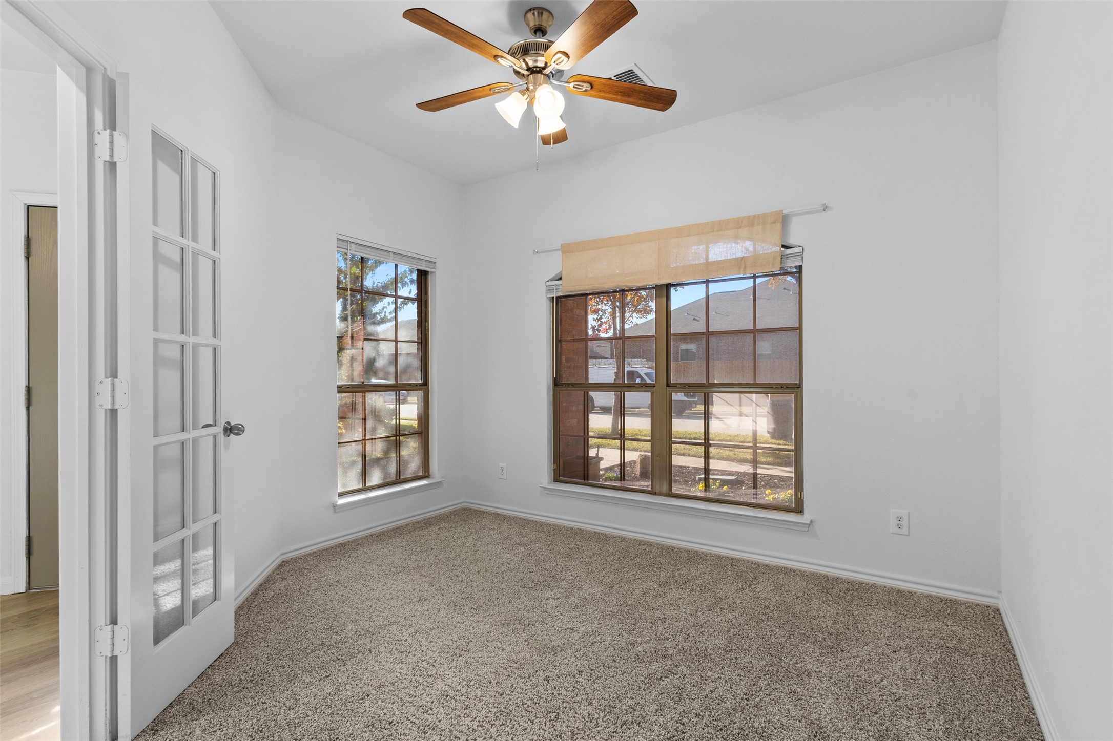 6136 Lochmoor Drive