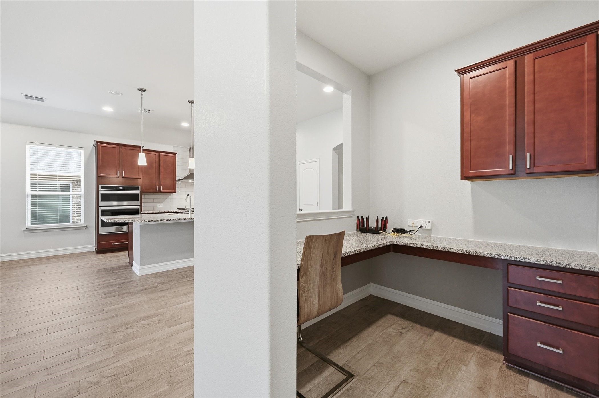 2820 Gillingham Lane