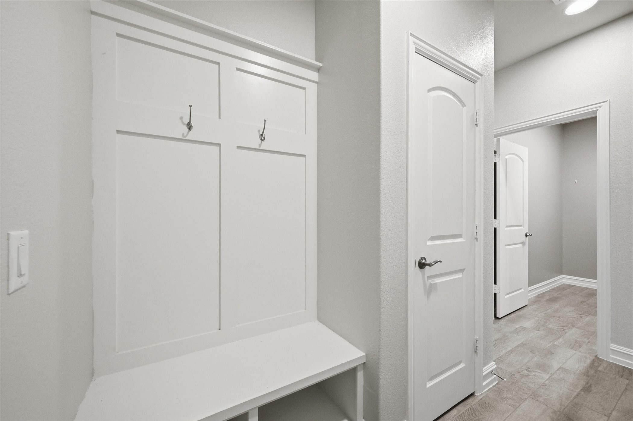 2820 Gillingham Lane