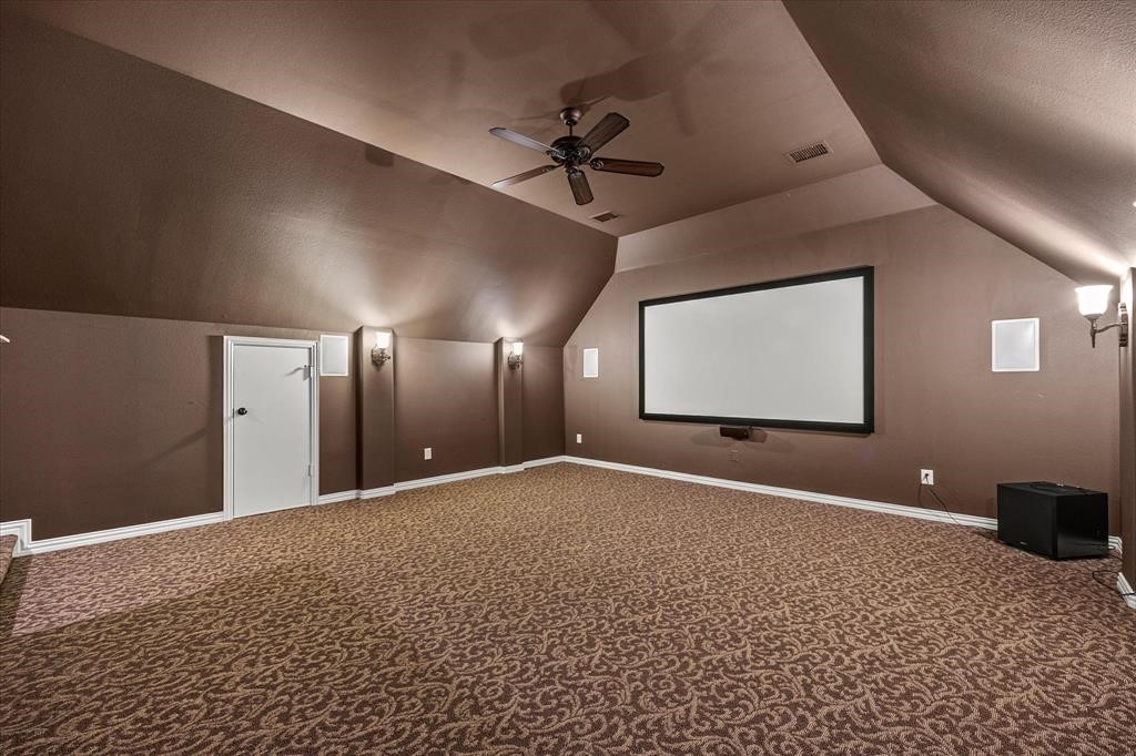 11224 Graceland Lane