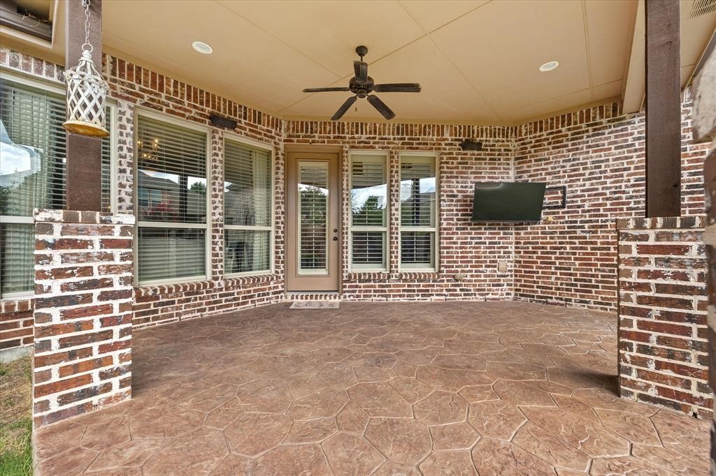 11224 Graceland Lane