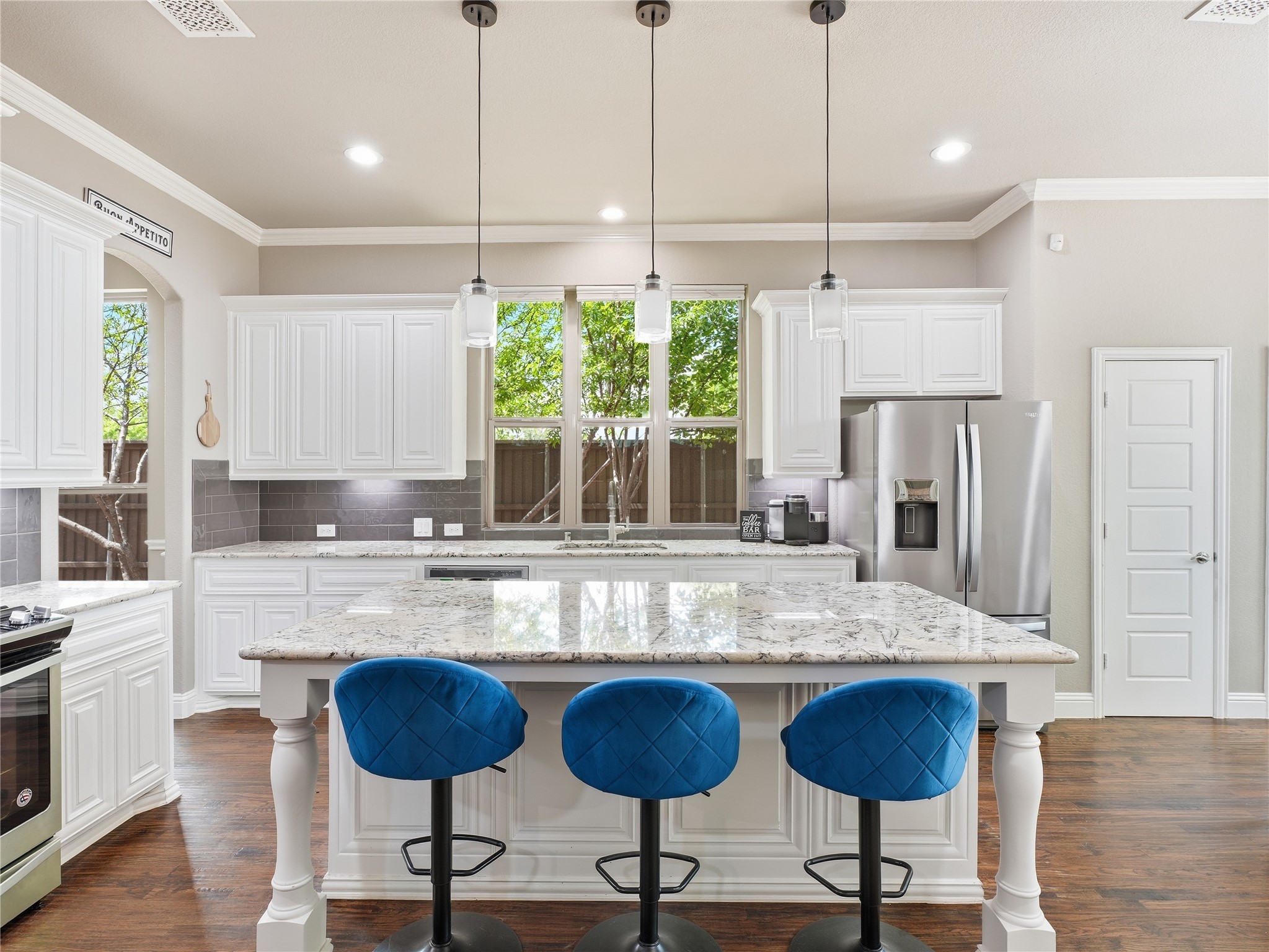 6904 Town Bridge Road