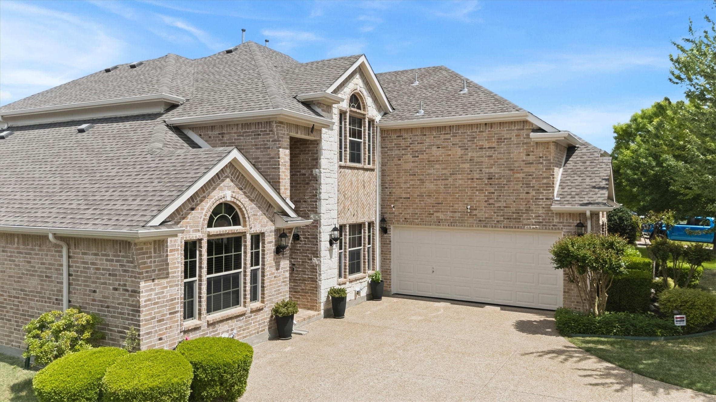 1651 Lakemere Drive