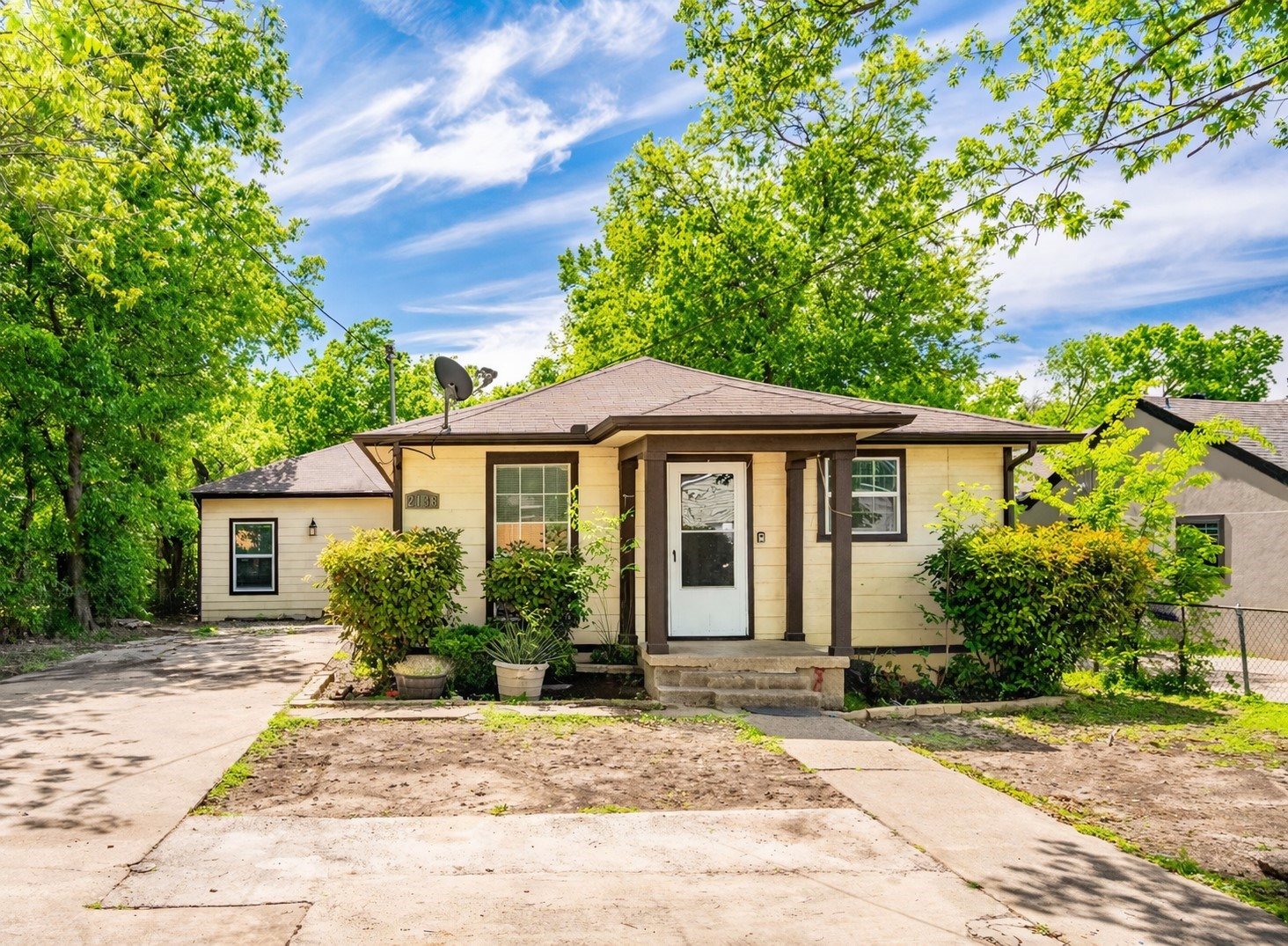 2138 Custer Drive
