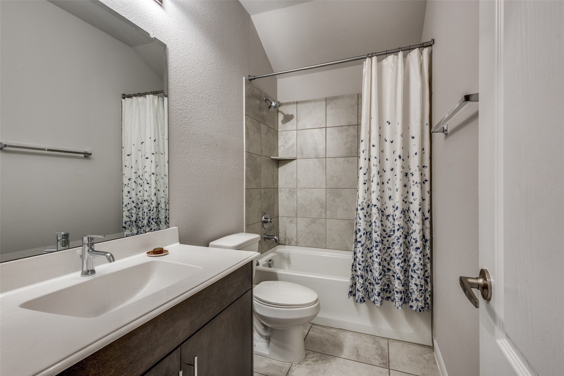 1404 Rosebush Road