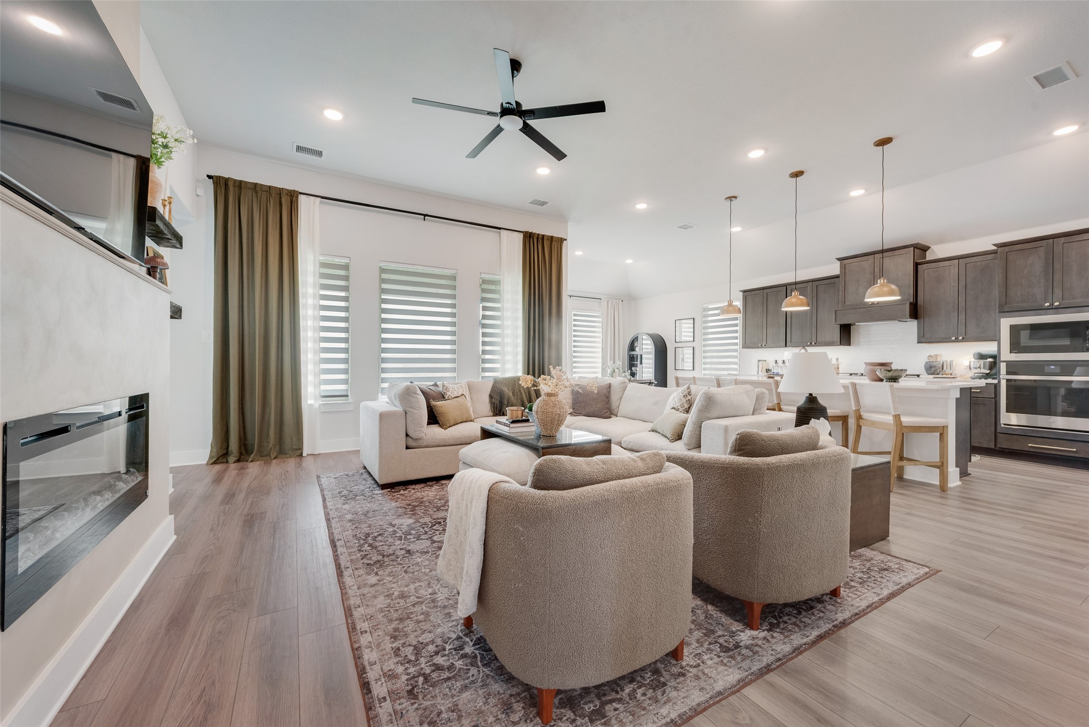 2701 Bluewood Lane